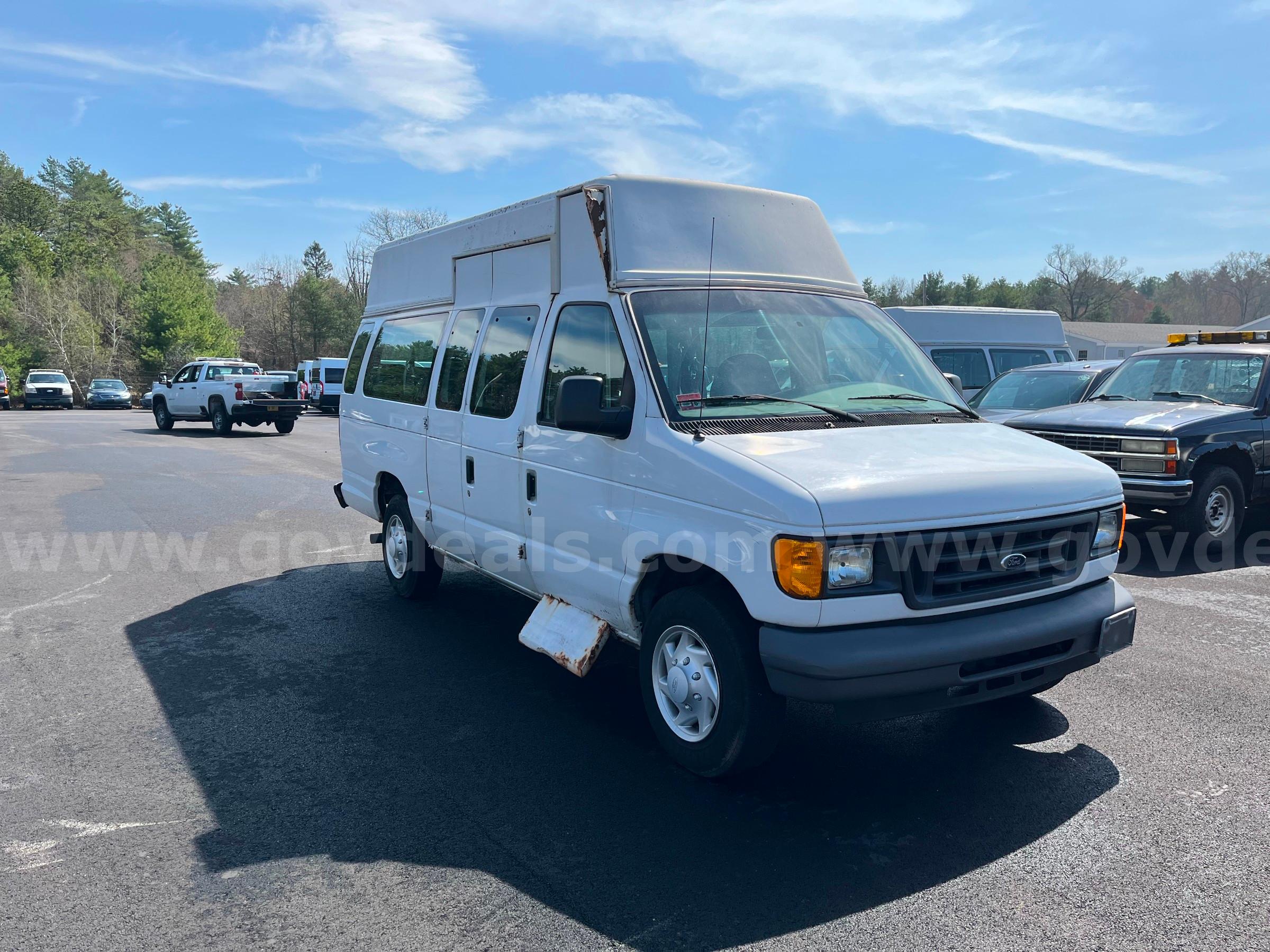 2007 Ford Econoline Ford Econoline Government Surplus Auction - Photo #2