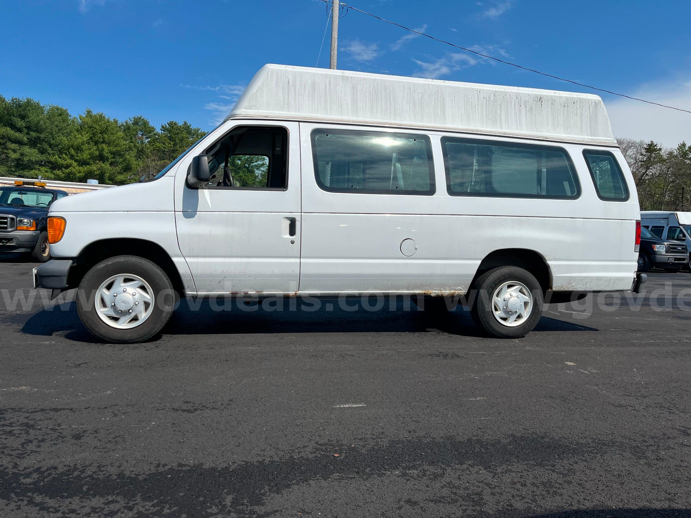2007 Ford Econoline Ford Econoline Government Surplus Auction - Photo #4