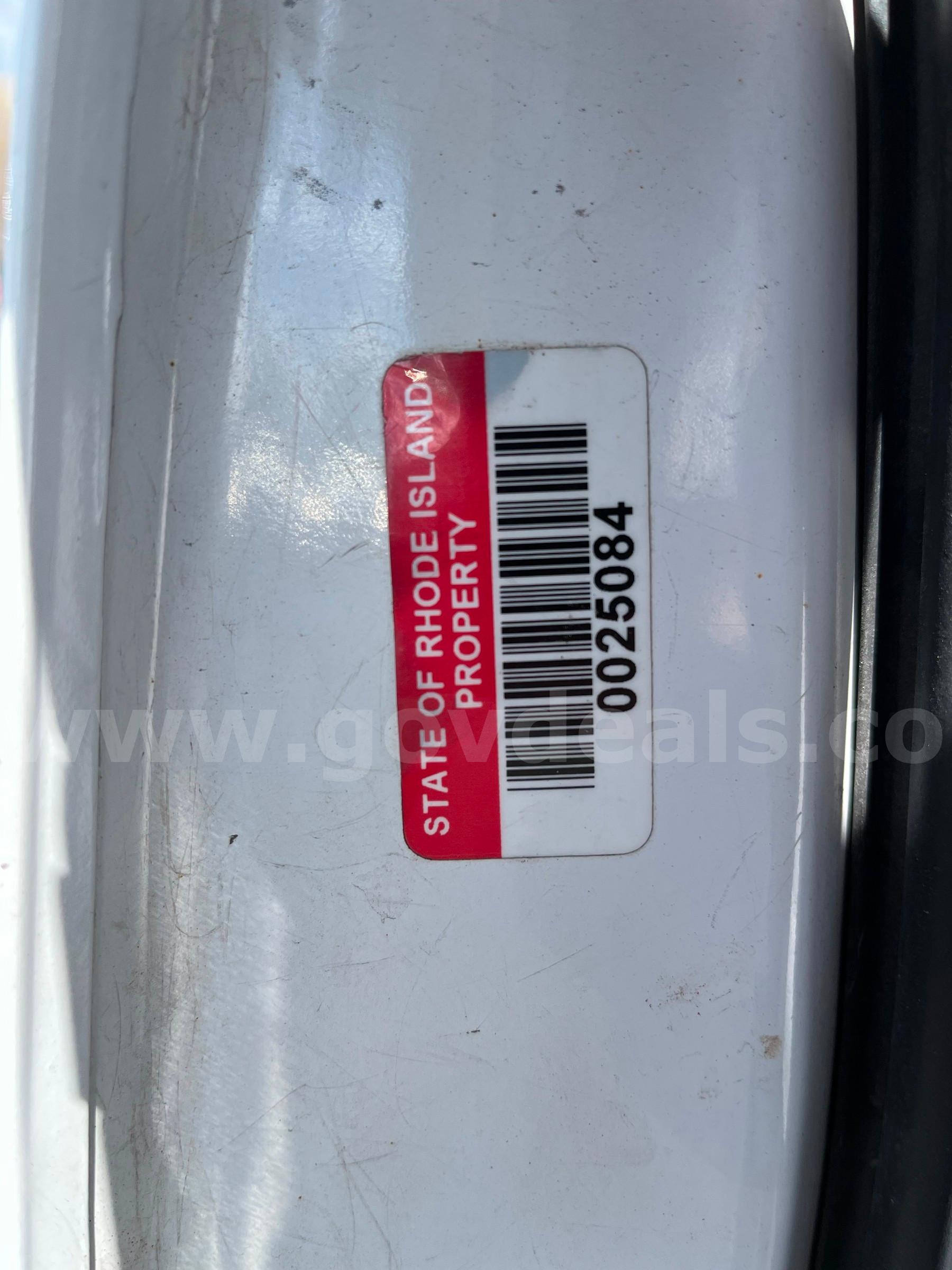 2013 Ford Econoline Ford Econoline Government Surplus Auction - Photo #6