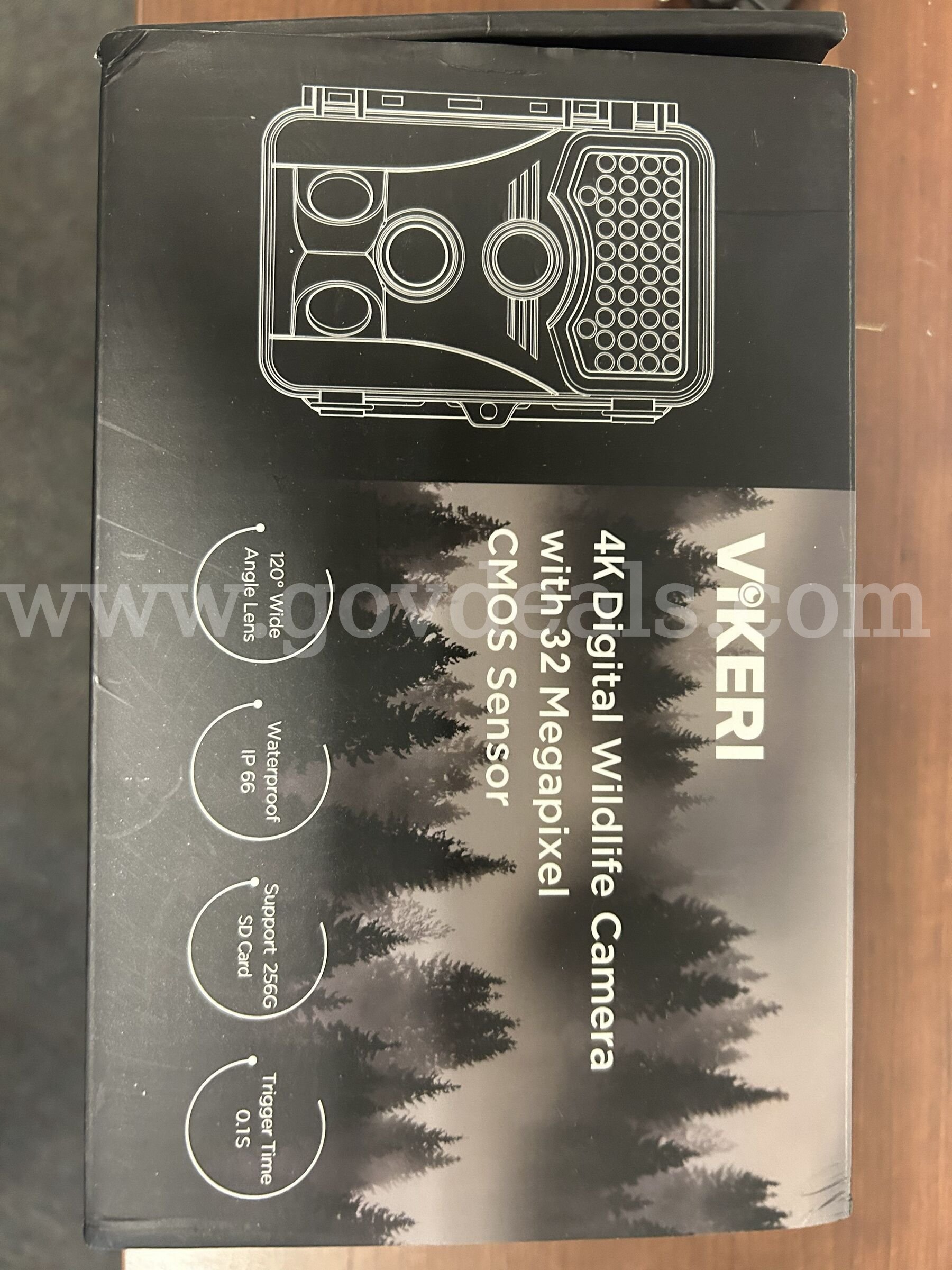 Standalone wildlife camera