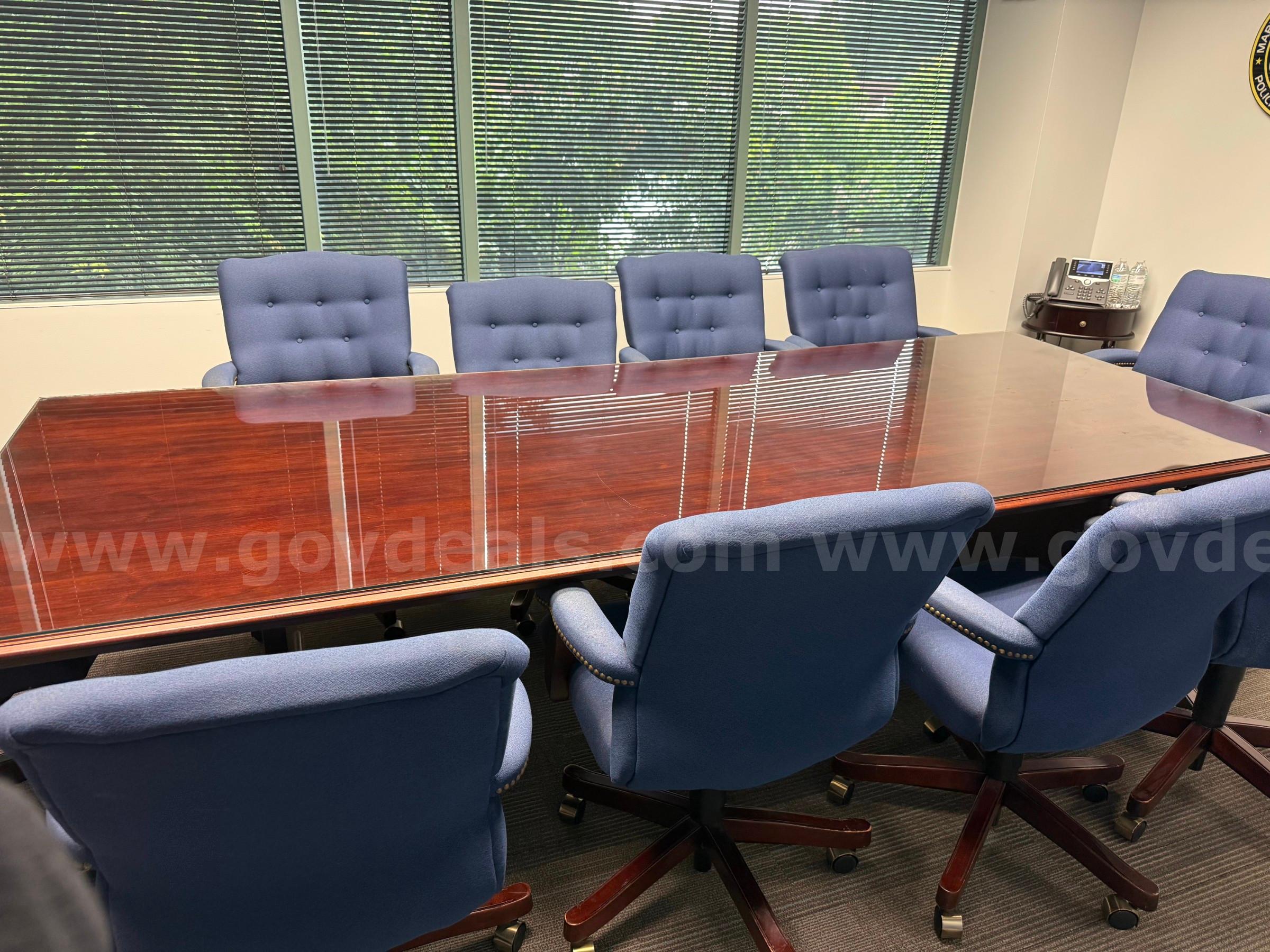 Large conference room table   Government Surplus Auction - Photo #2