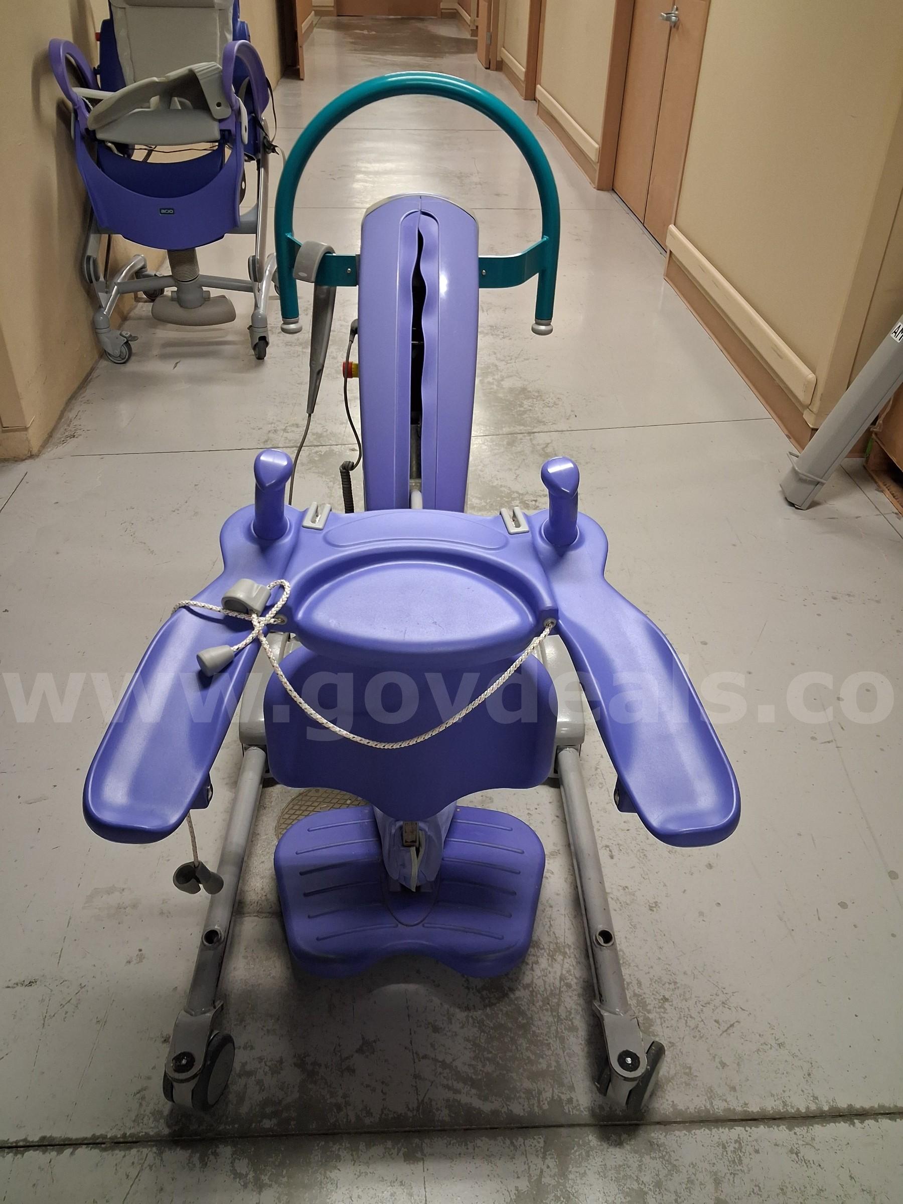 Arjo Sara Plus Lift - Operational