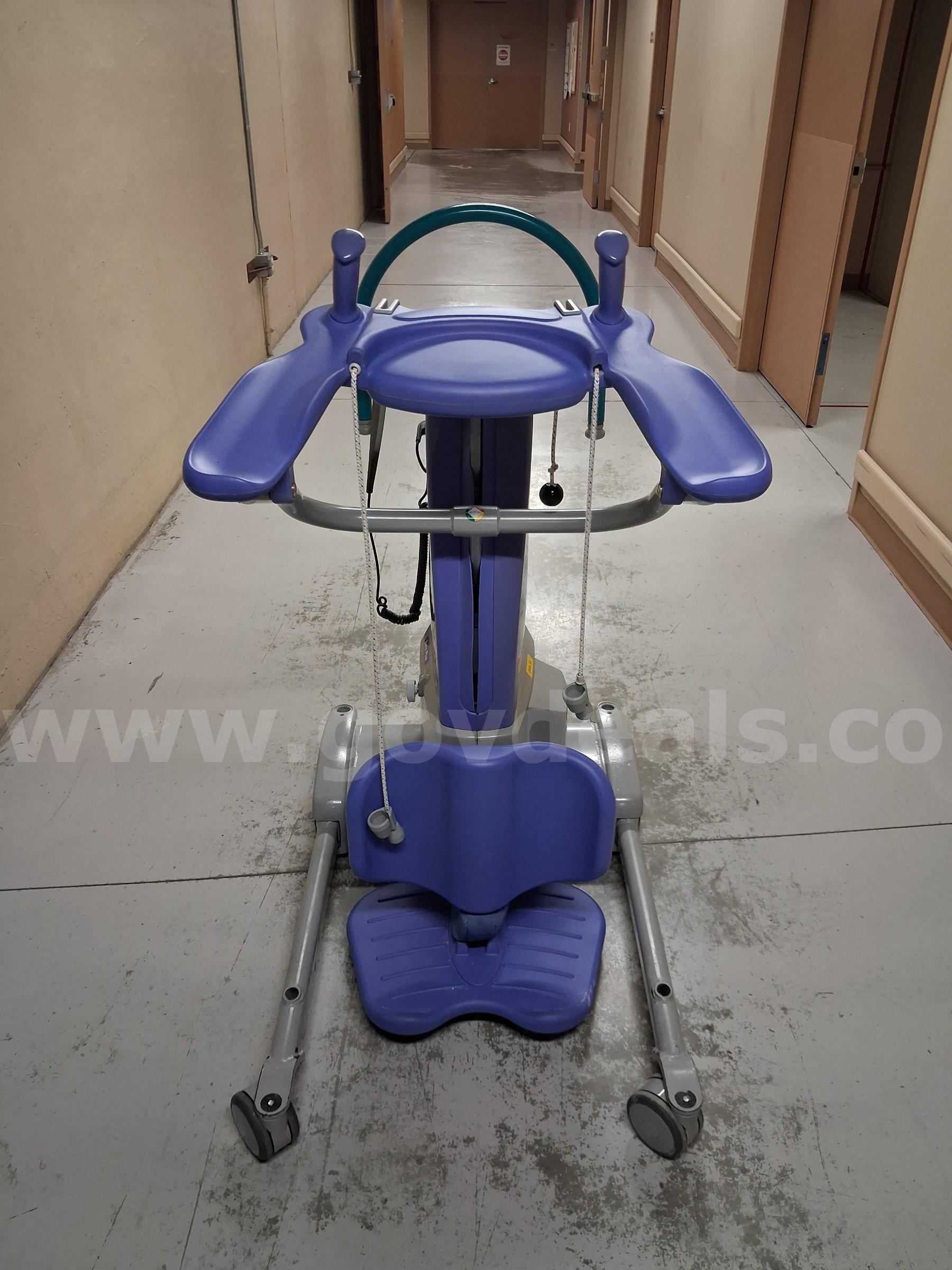 Arjo Sara Plus Lift -  Non-Operational