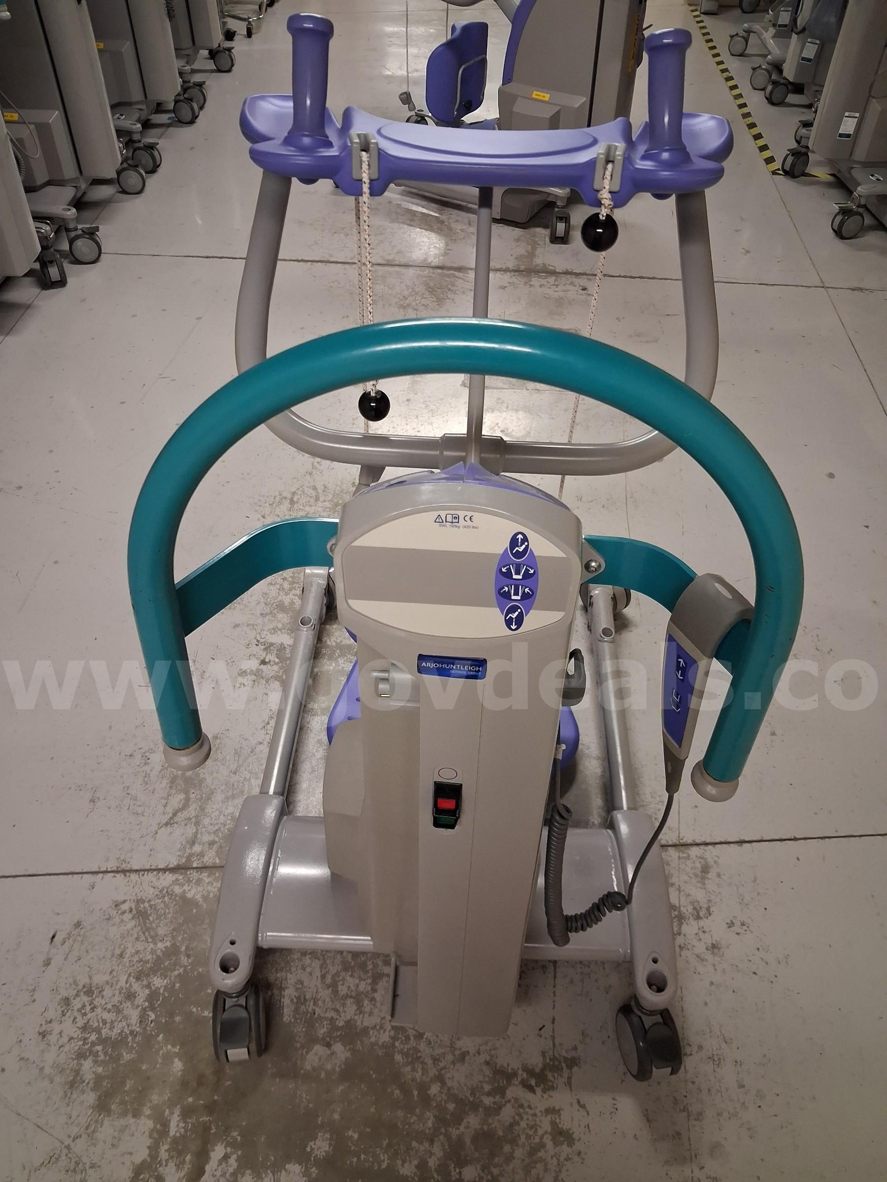 Arjo Sara Plus Lift -  Non-Operational Arjo Huntleigh HEP0001-US Government Surplus Auction - Photo #4