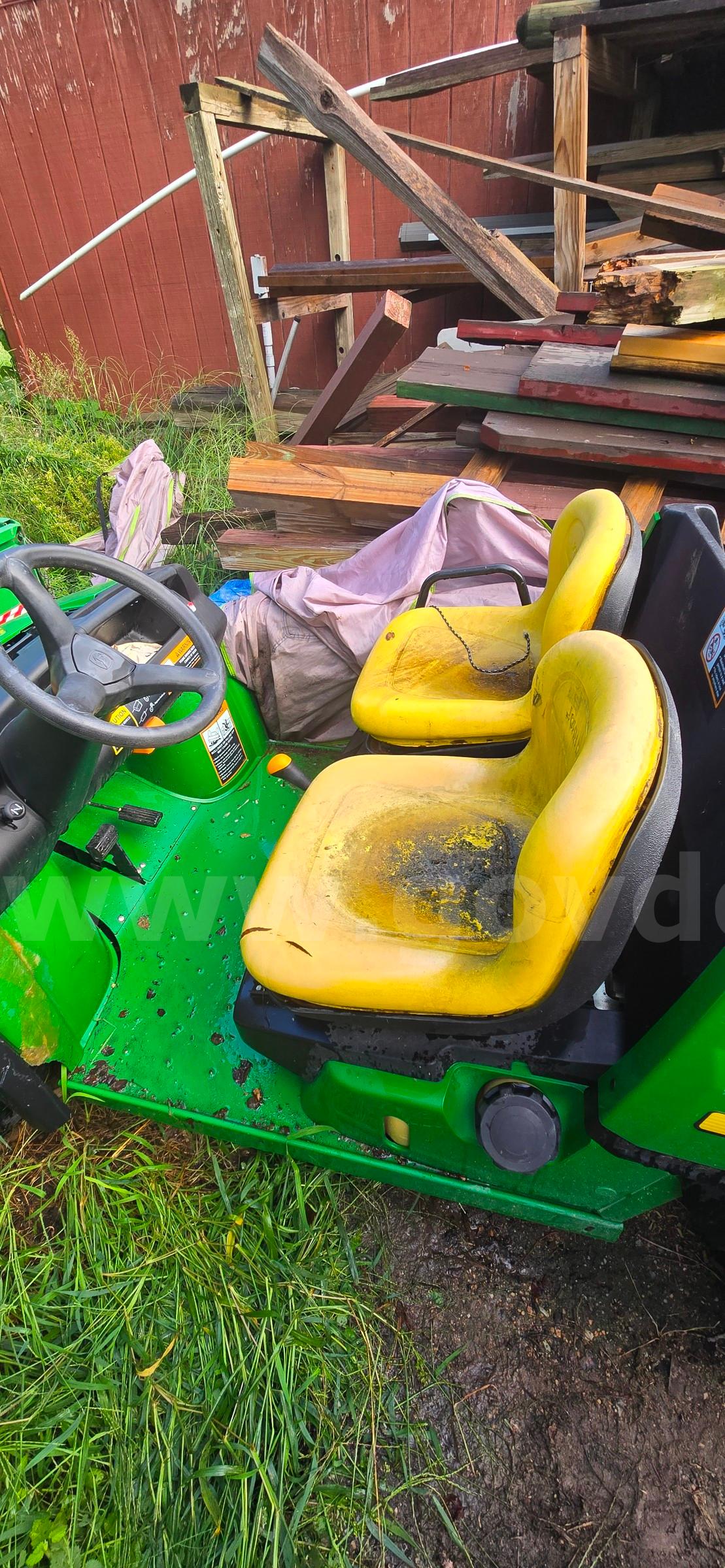 2005 John Deere Gator John Deere Gator 4x2 Government Surplus Auction - Photo #2