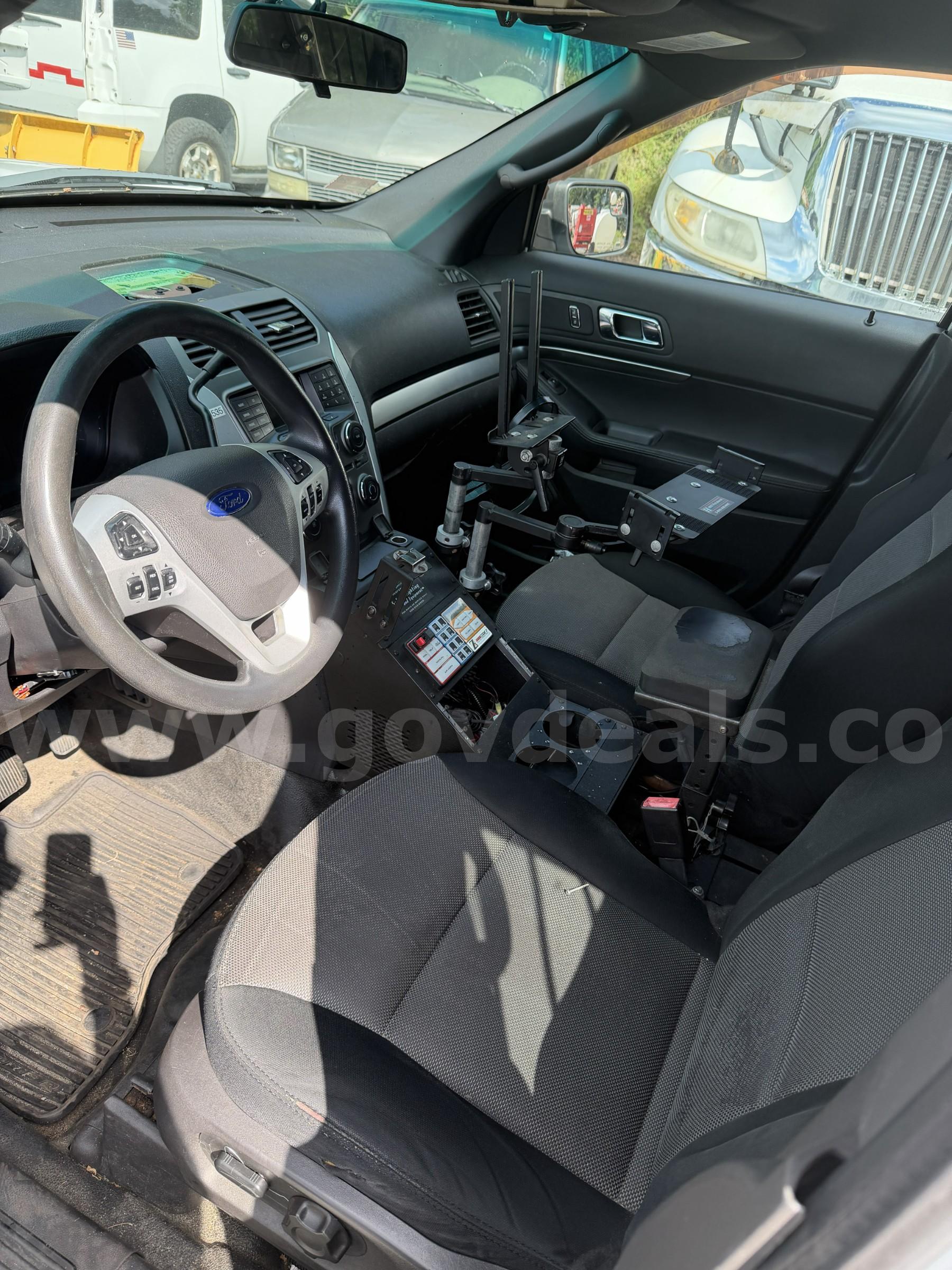 2013 Ford Explorer Ford Explorer Government Surplus Auction - Photo #6