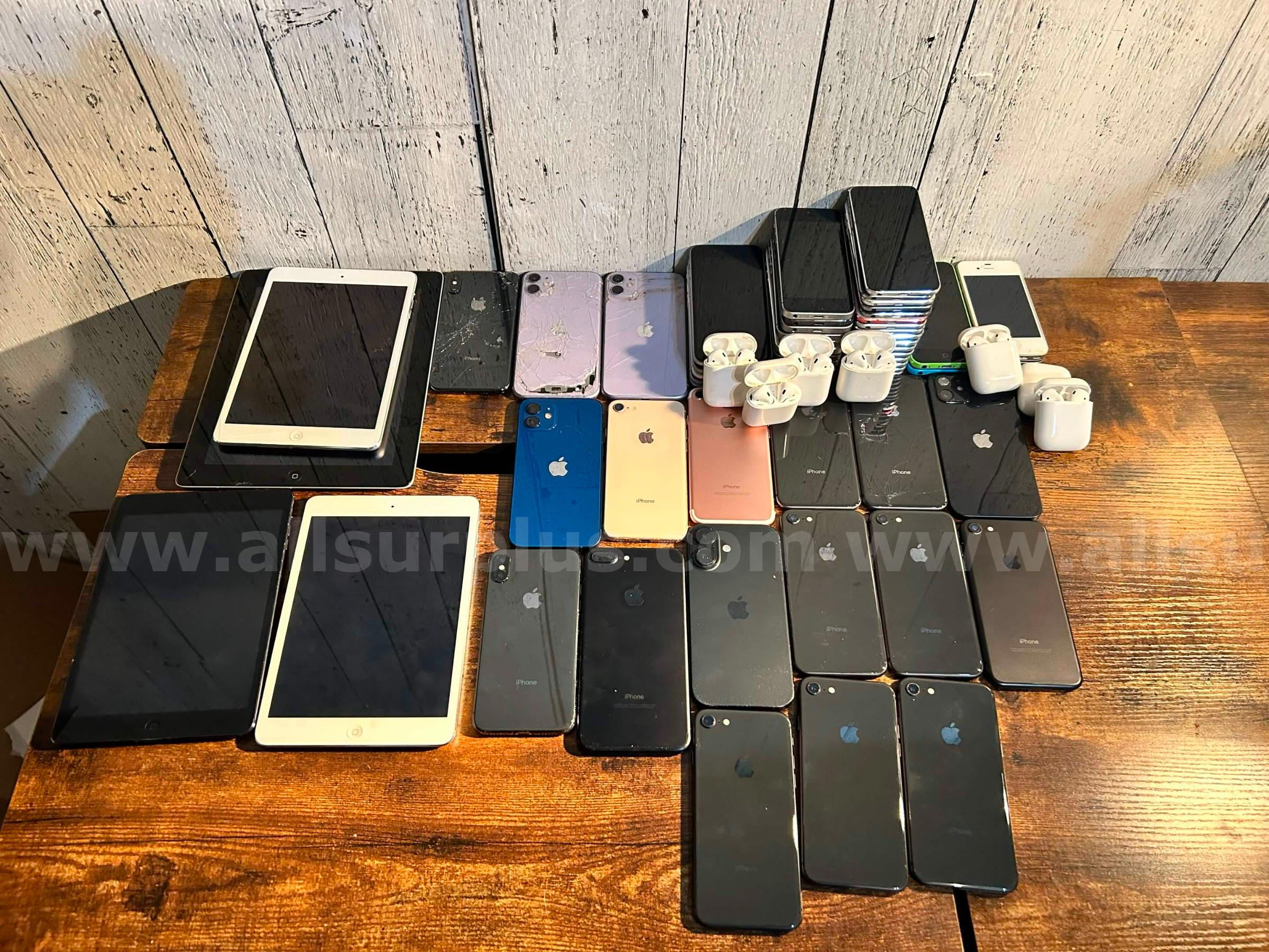 64 Ea. Apple Devices | iPhones | iPods | iPads | AirPods Apple  Government Surplus Auction - Photo #2