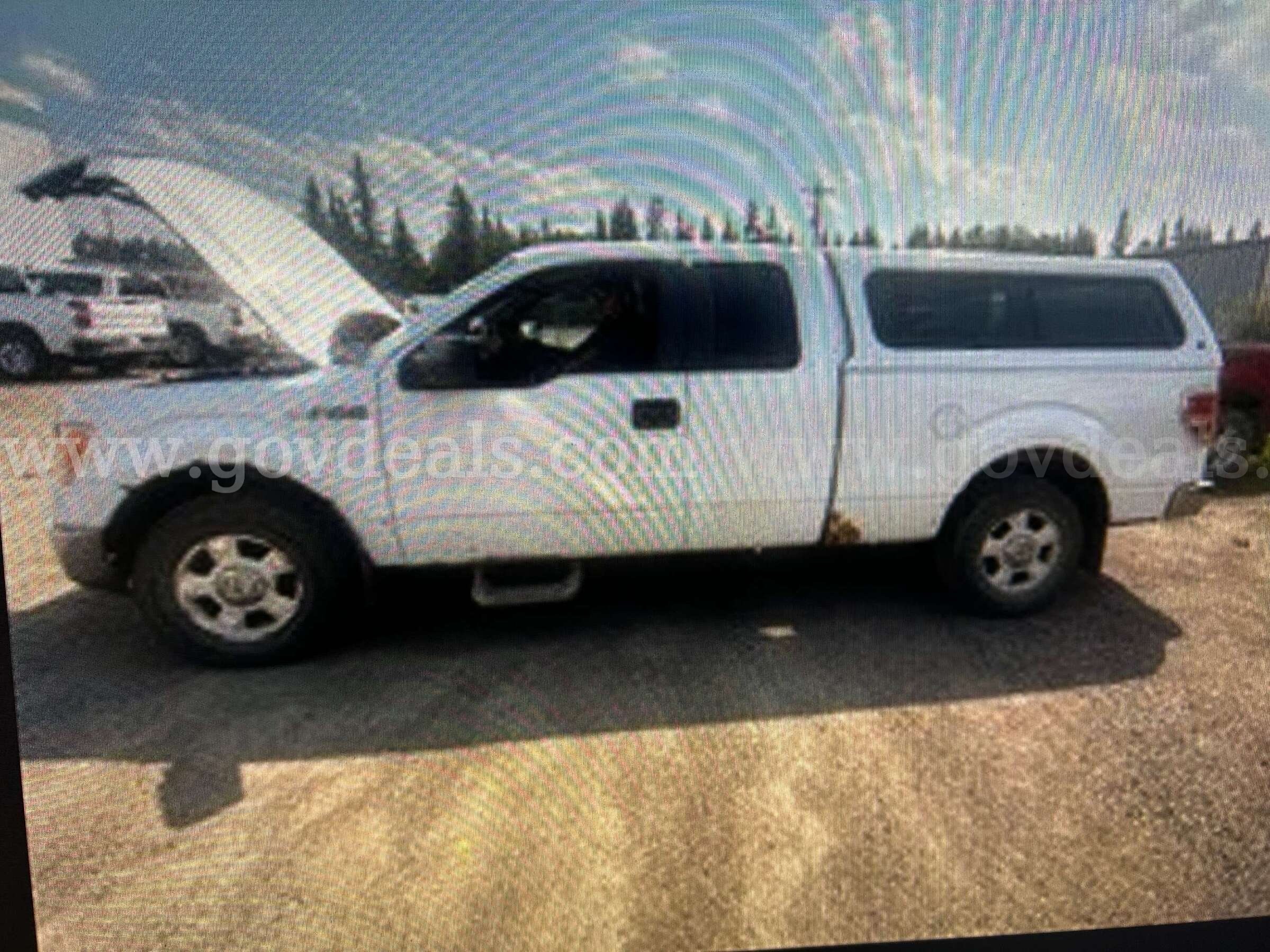 2009 Ford F-150 4WD EXTENDED CAB PICKUP 4-DR, 5.4L V8 SOHC 24V FFV Ford F-150 Government Surplus Auction - Photo #2