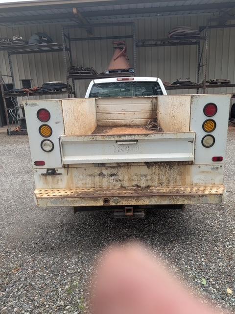 2007 Chevrolet 2500 Utility Pickup Truck Chevrolet 2500 Government Surplus Auction - Photo #4