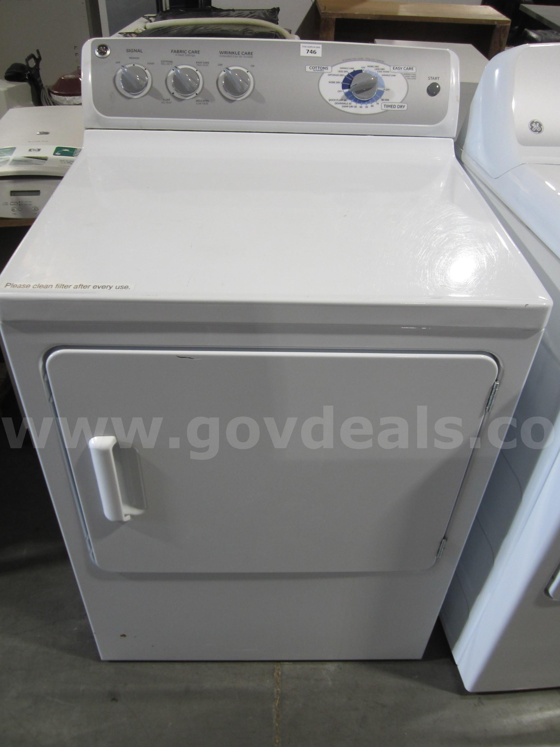 GE DRYER  LOT 746
