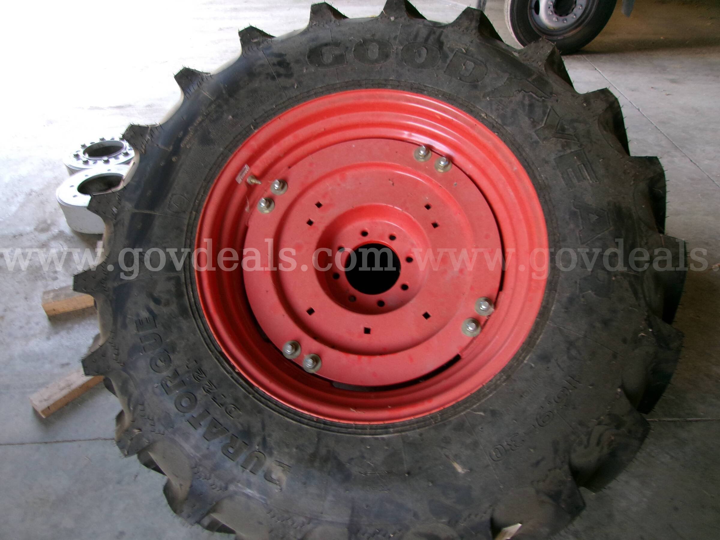 TRACTOR TIRE AND RIM