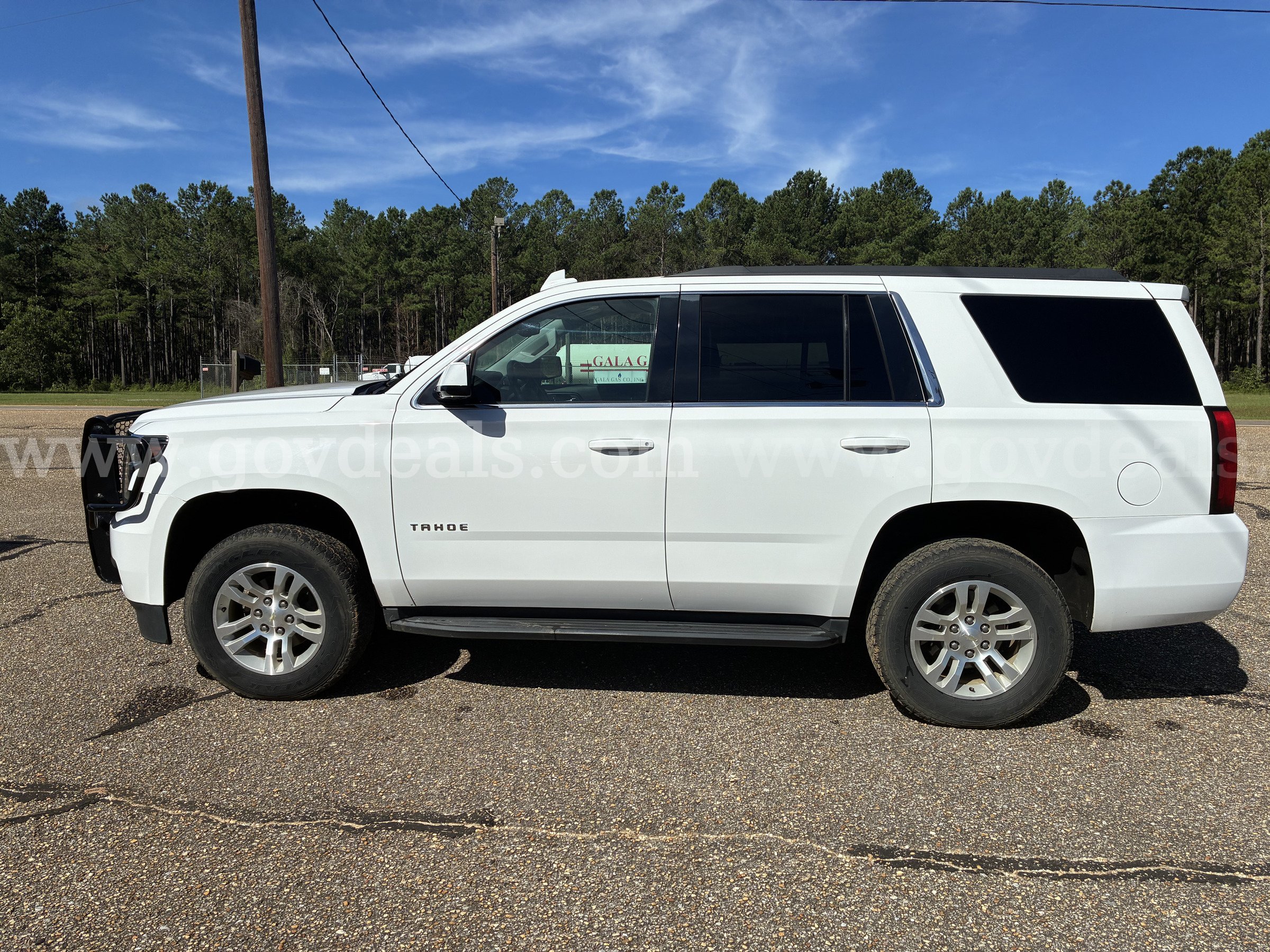 2020 Chevrolet Tahoe Chevrolet Tahoe Government Surplus Auction - Photo #2