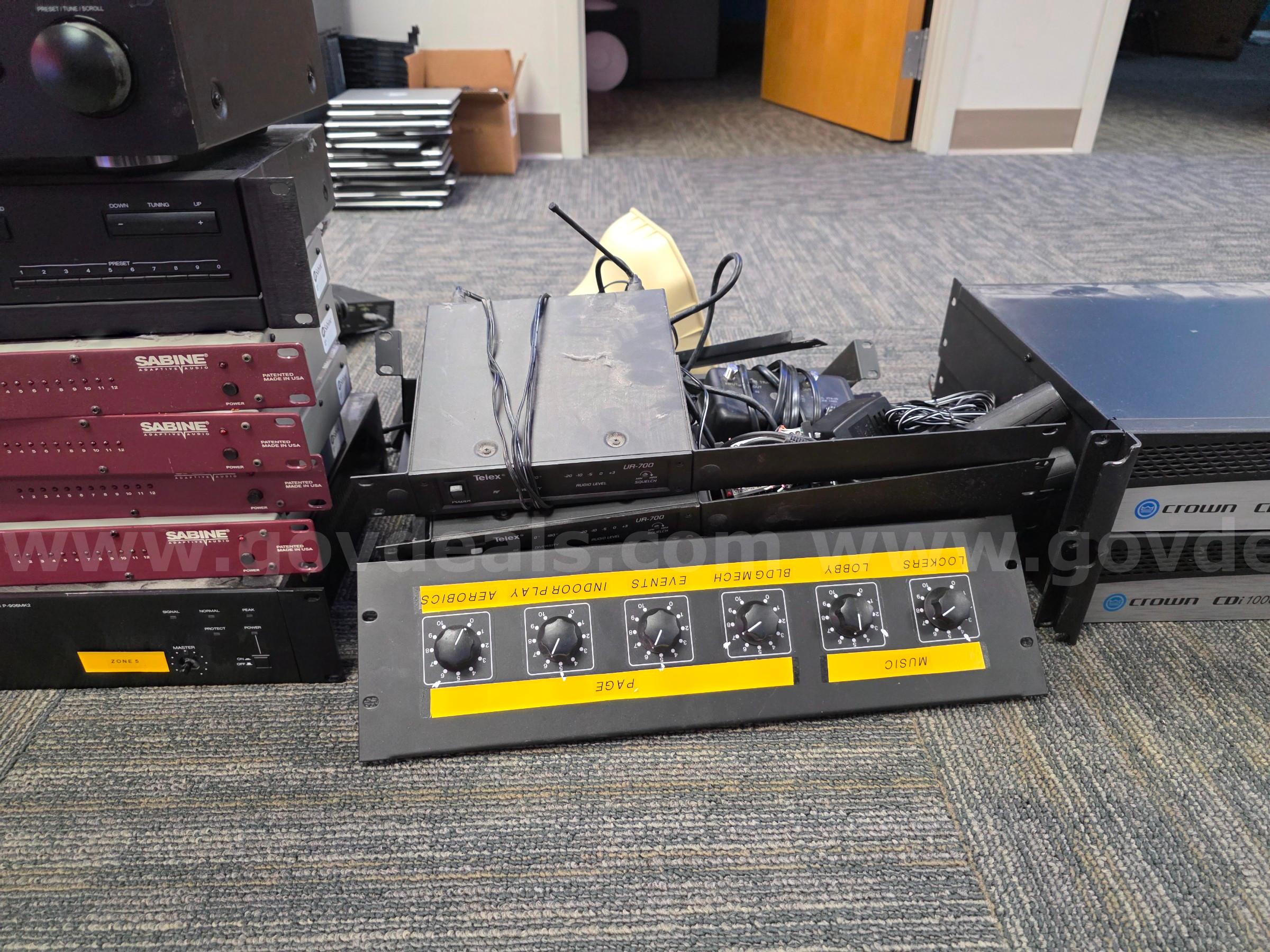 LOT OF USED AUDIO EQUIPMENT Crown  Government Surplus Auction - Photo #6