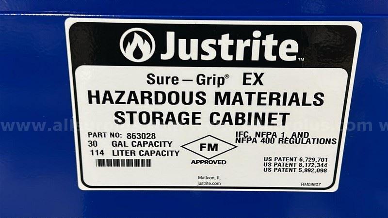 Justrite Sure-Grip EX Hazardous Materials Storage Cabinet Justrite Sure-Grip EX Government Surplus Auction - Photo #5