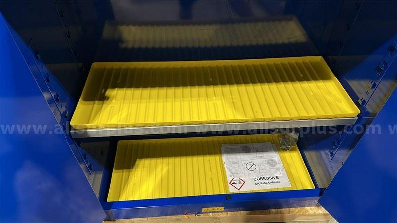Justrite Sure-Grip EX Hazardous Materials Storage Cabinet Justrite Sure-Grip EX Government Surplus Auction - Photo #6