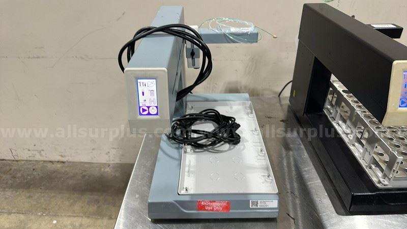 Teledyne Foxy R2 Sub Ambient Fraction Collector/ R2 Fraction Collector Teledyne Foxy R2 Sub Ambient / R2 Government Surplus Auction - Photo #2