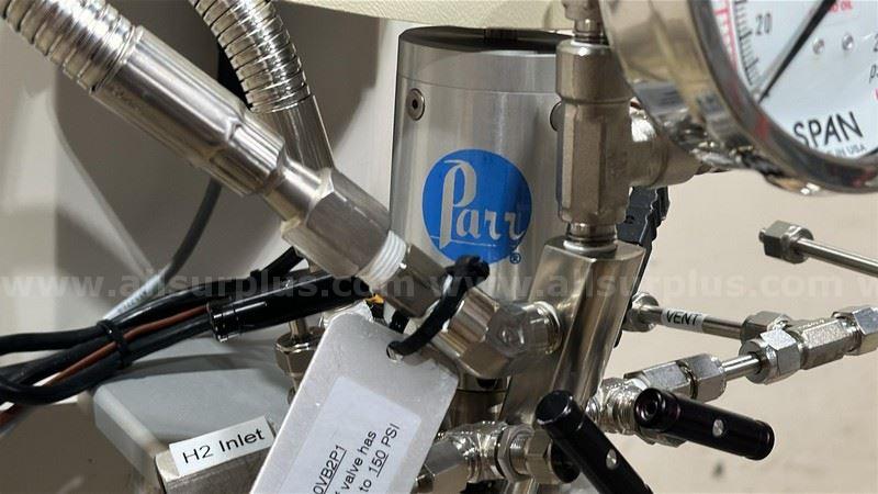 Parr 5102 Low Pressure Stirred Reactor Parr 5102 Government Surplus Auction - Photo #4