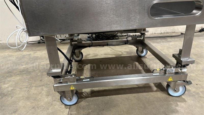 Cytiva XDM500 Xcellerex Single Use Mixing System Cytiva XDM500 Government Surplus Auction - Photo #6