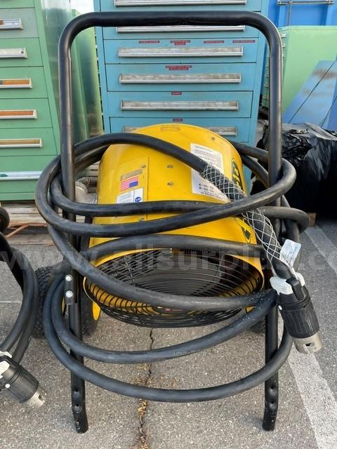 Lot of 3 Fostoria Portable Electric Salamander Space Heaters (2598456) Huntington Beach, CA Fostoria FES-1520-3A, FES-3048-3A Government Surplus Auction - Photo #2
