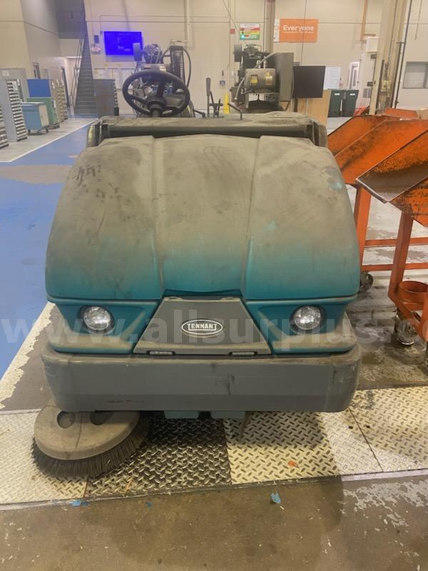 2012 Tennant S20 Floor Sweeper Tennant S20 Government Surplus Auction - Photo #2