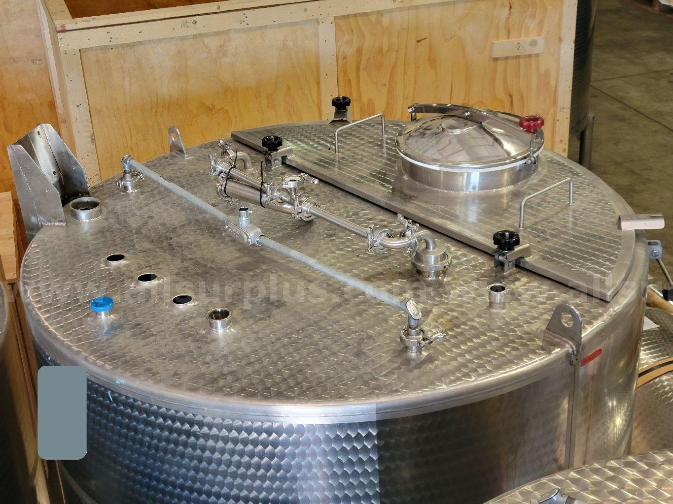 Imvusa Stainless Steel Storage Vessel, 4000L Imvusa Stainless 4000L Government Surplus Auction - Photo #4