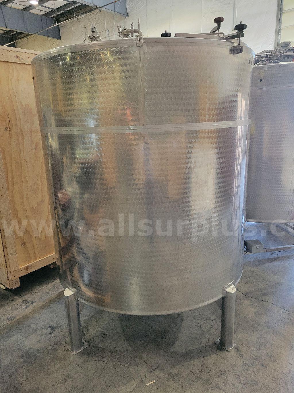 Imvusa Stainless Steel Storage Vessel, 4000L Imvusa Stainless 4000L Government Surplus Auction - Photo #2