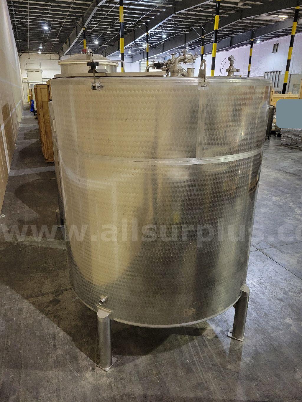 Imvusa Stainless Steel Storage Vessel, 4000L Imvusa Stainless 4000L Government Surplus Auction - Photo #4