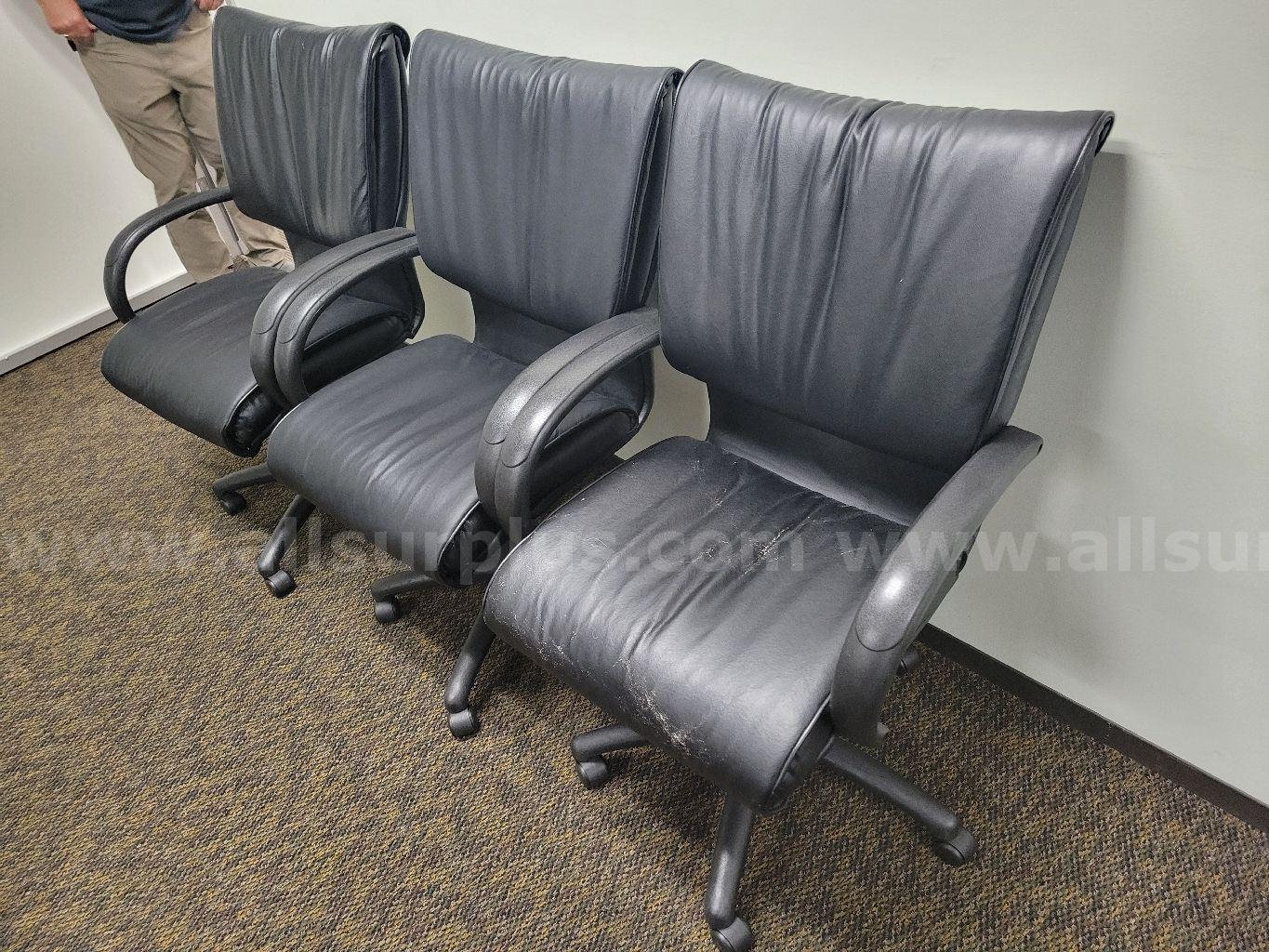 10ea Simulated Leather 5-caster Office Chairs   Government Surplus Auction - Primary Photo