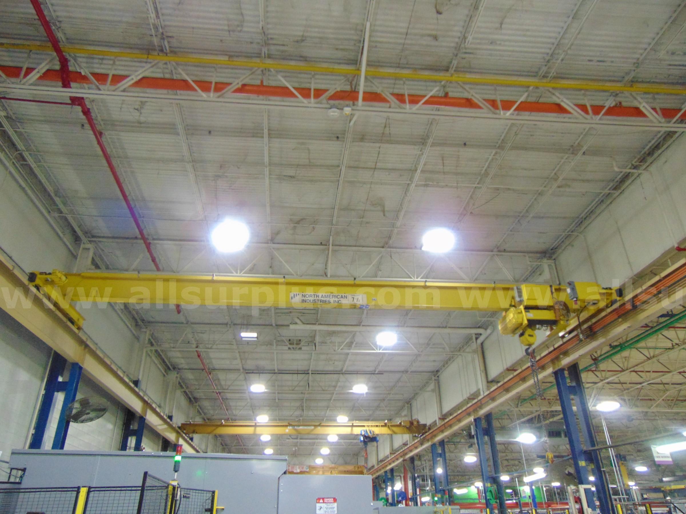 North American Industries Inc. Gantry Crane North American Industries Inc. Over Beam Style Government Surplus Auction - Primary Photo