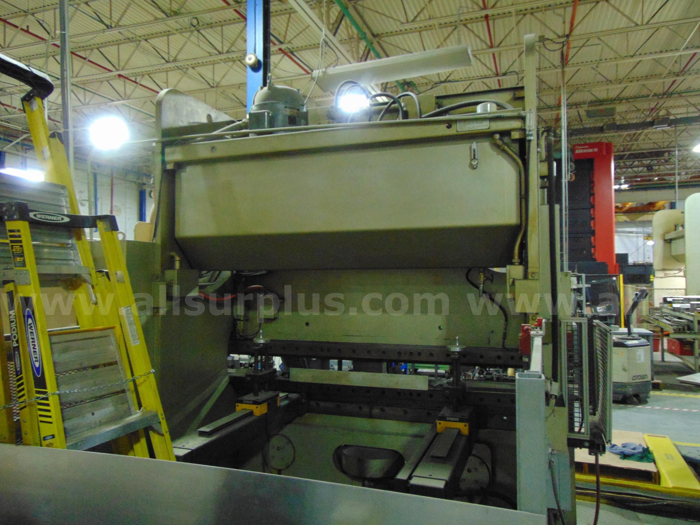 Cincinnati  90AF X 6 Press Brake Cincinnati 90AF X 6 FT. Government Surplus Auction - Photo #4