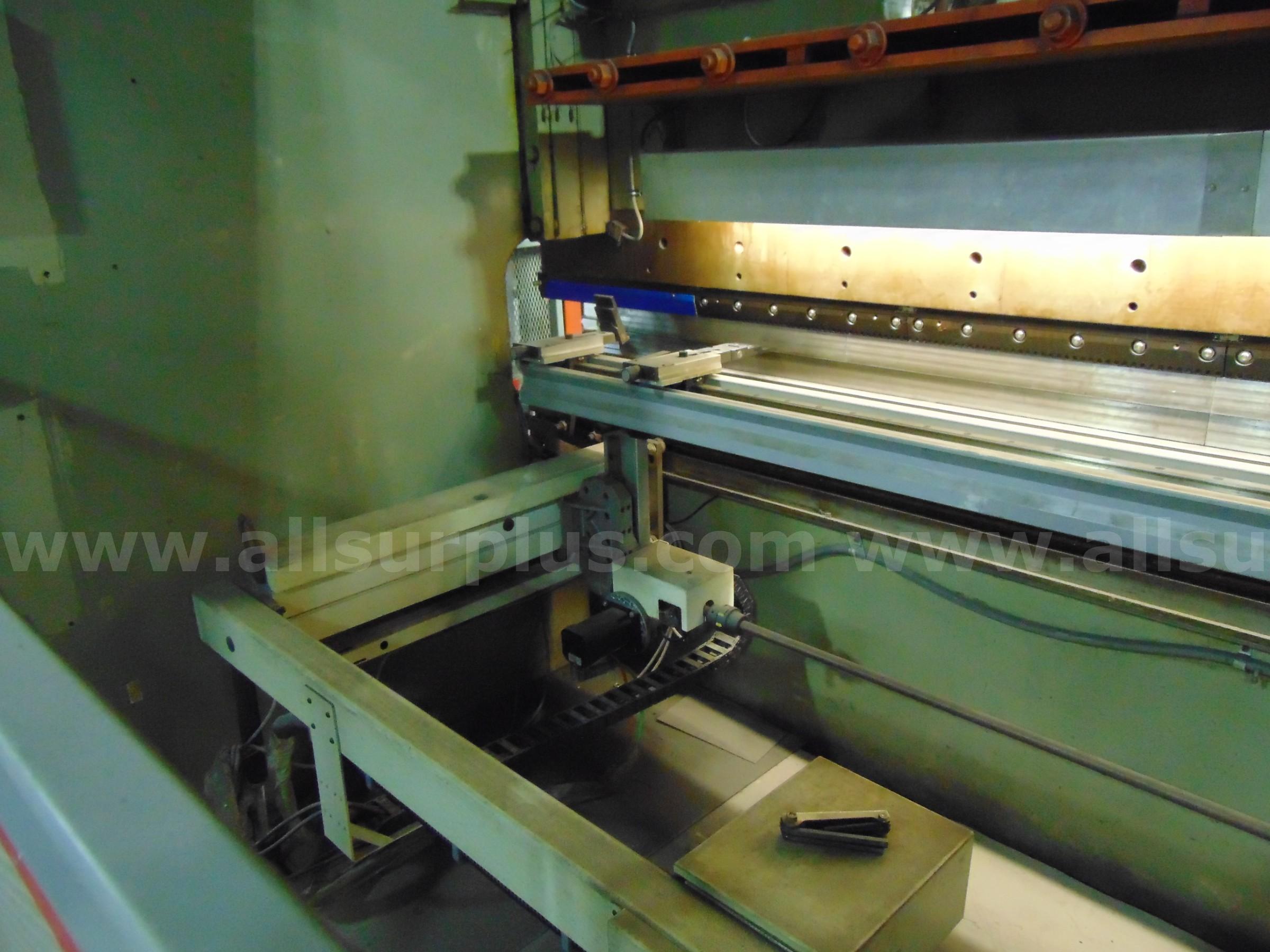 Pacific FK500-12 Press Brake Pacific FK500 Government Surplus Auction - Photo #6