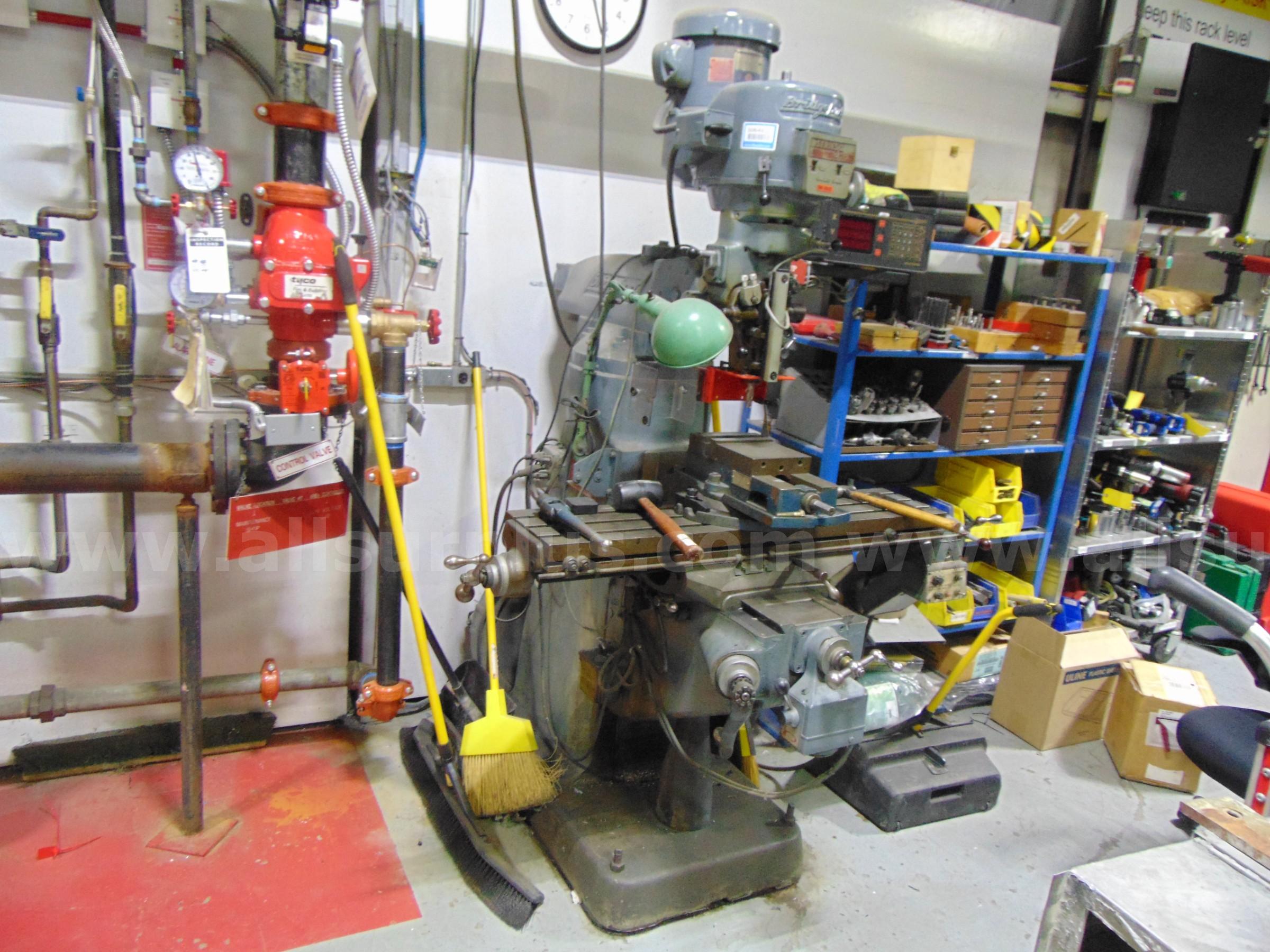 Bridgeport Vertical Milling Machine Bridgeport Serries II Government Surplus Auction - Primary Photo