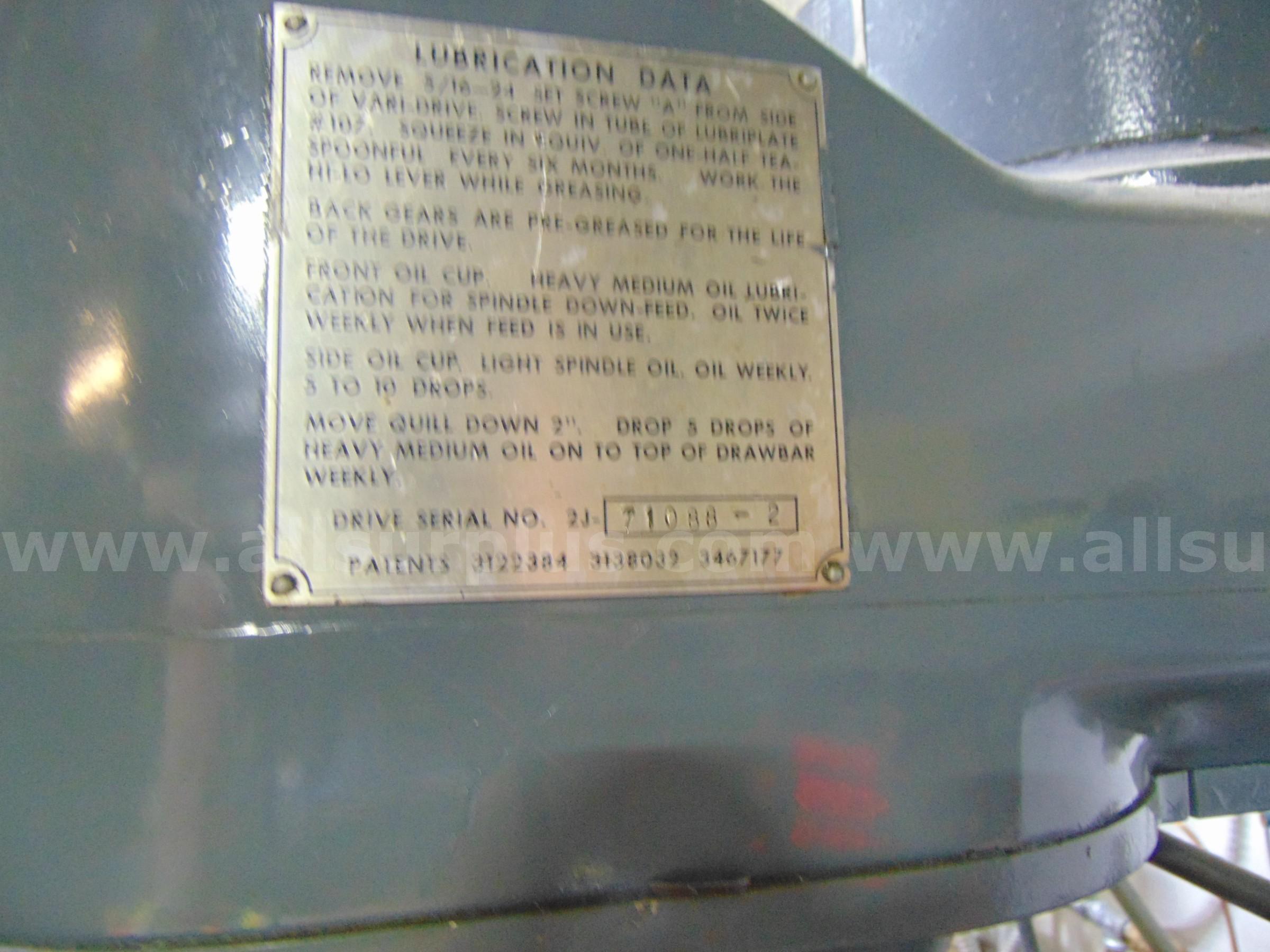 Bridgeport Vertical Milling Machine Bridgeport Serries II Government Surplus Auction - Photo #5