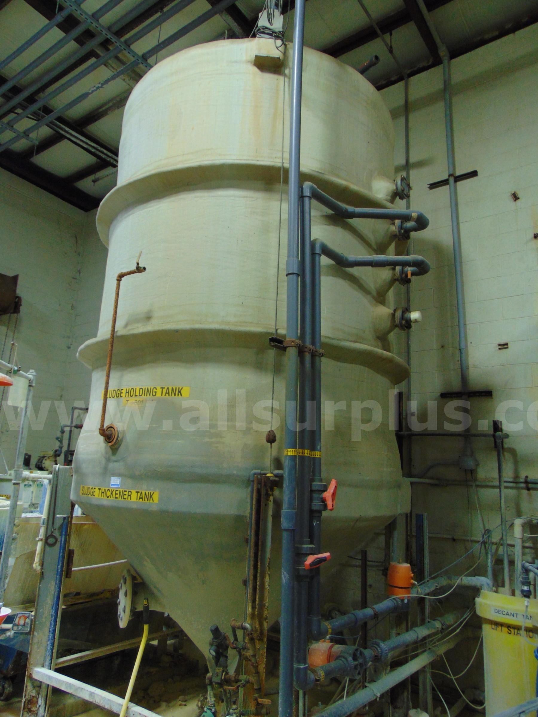Fiberglass Tank  Cone Bottom Government Surplus Auction - Photo #2