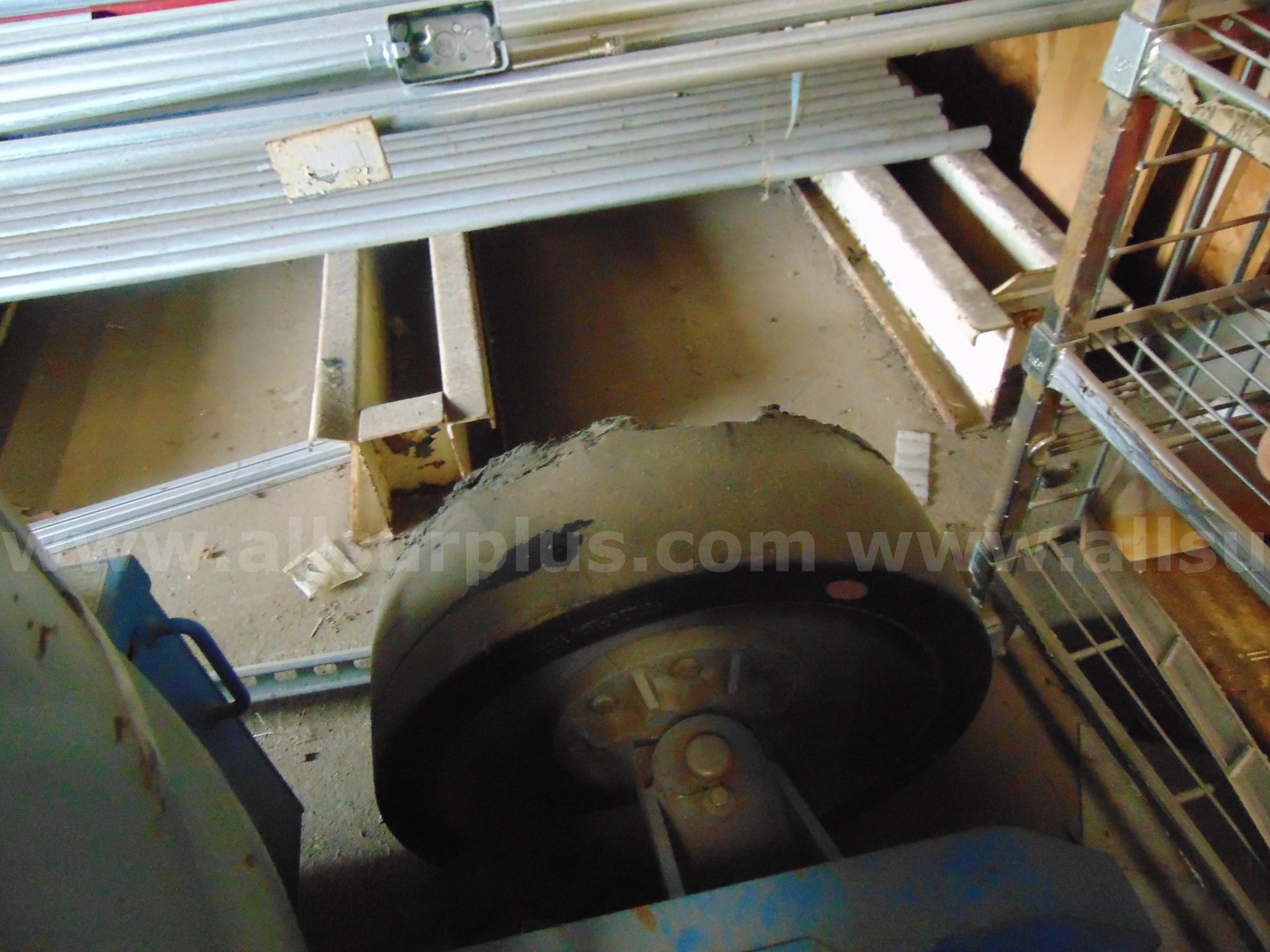 Genie Z-30/20 Boom Lift Genie Z-30/20 Government Surplus Auction - Photo #4