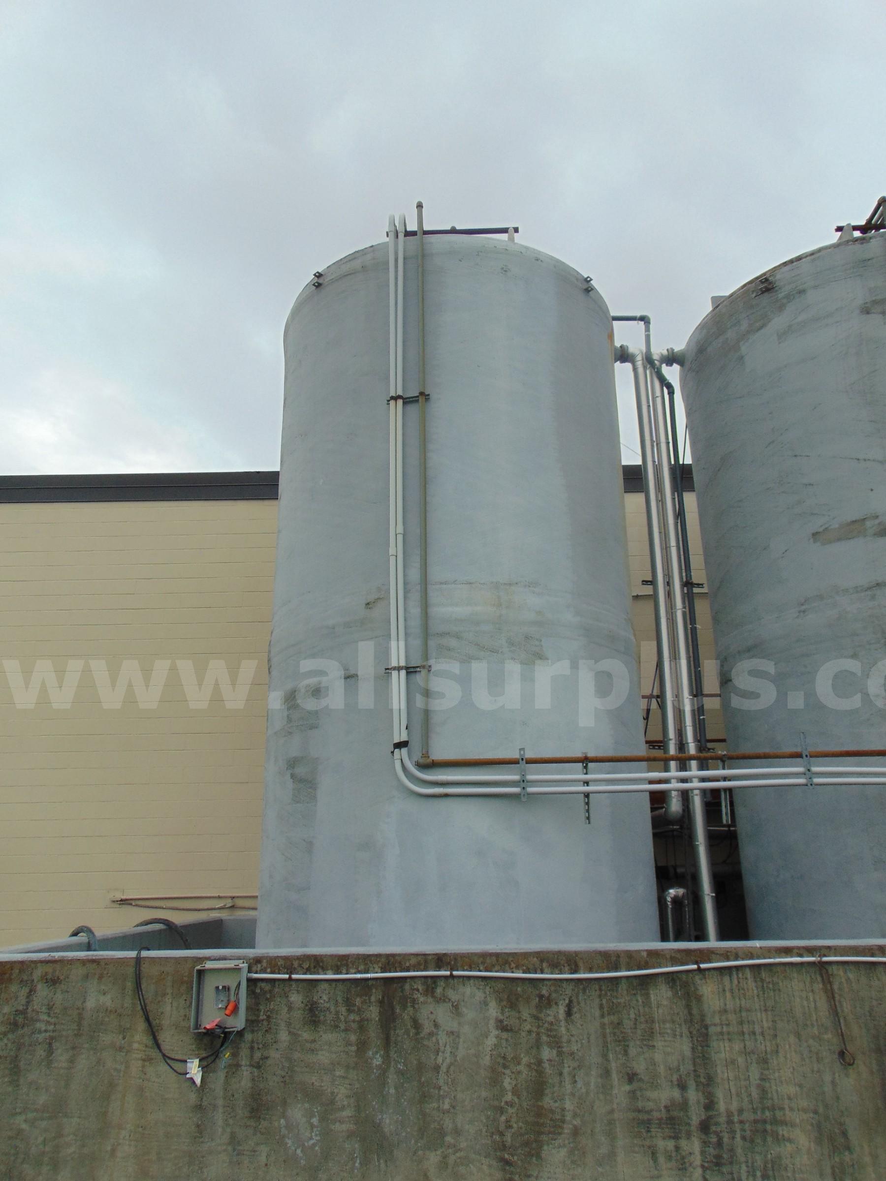 Fiberglass Tank  Flat Bottom Government Surplus Auction - Primary Photo