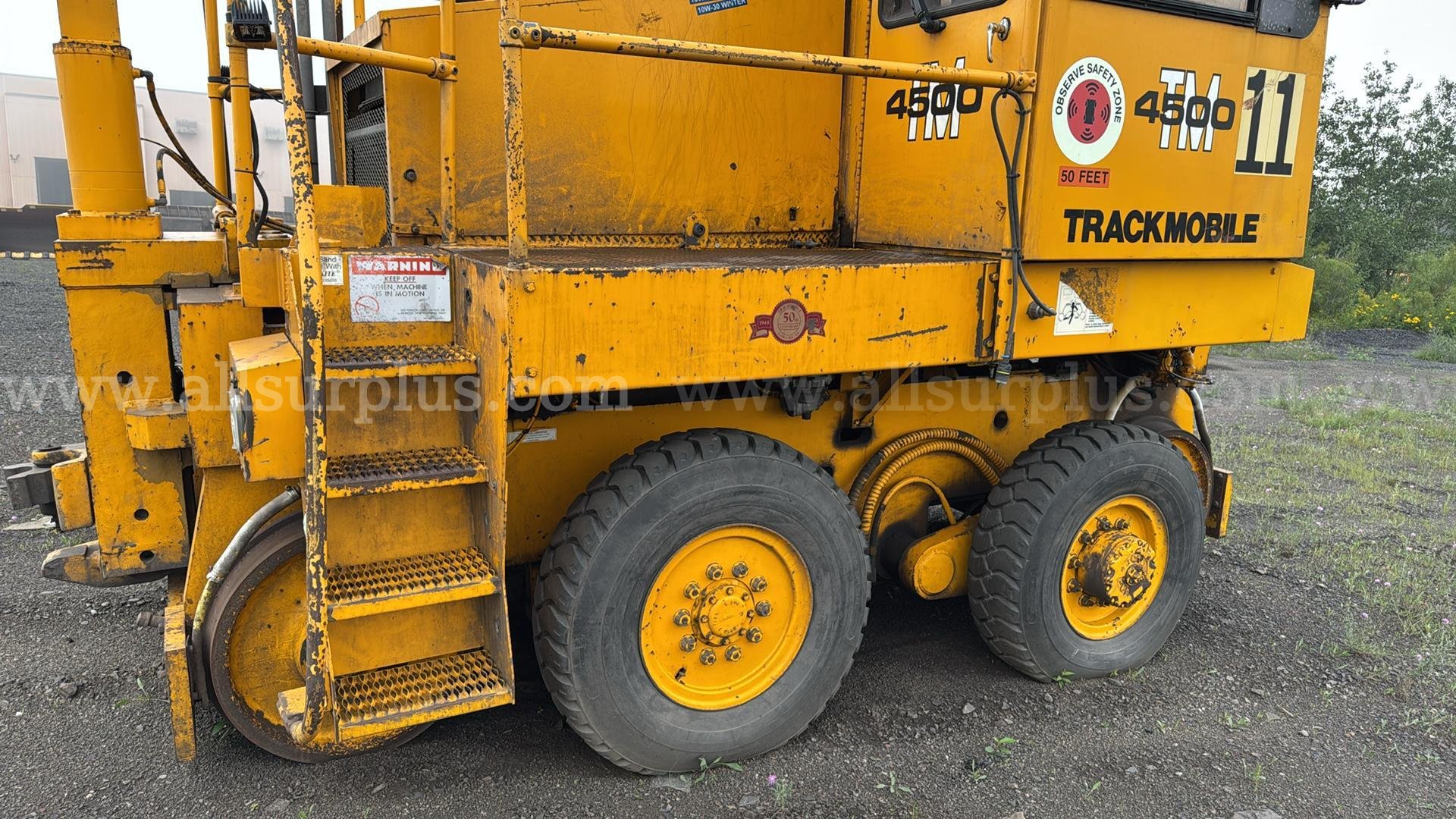 Trackmobile 4500 Railcar Mover  4500 Government Surplus Auction - Photo #5