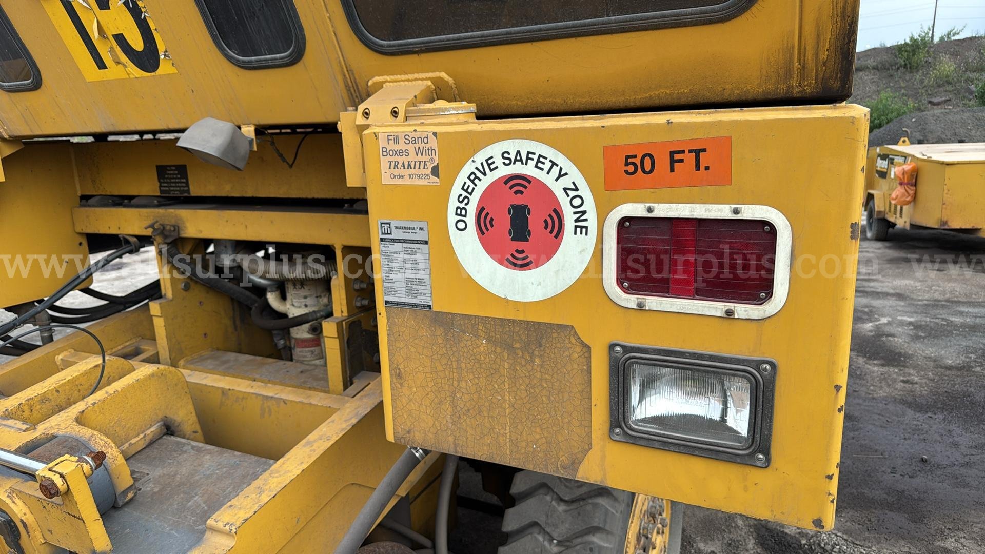 Trackmobile 4750 Railcar Mover Trackmobile 4750 Government Surplus Auction - Photo #3