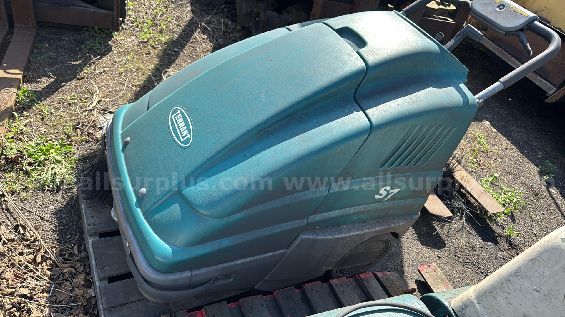 Tennant S7 Walk-Behind Floor Sweeper  S7 Government Surplus Auction - Photo #2