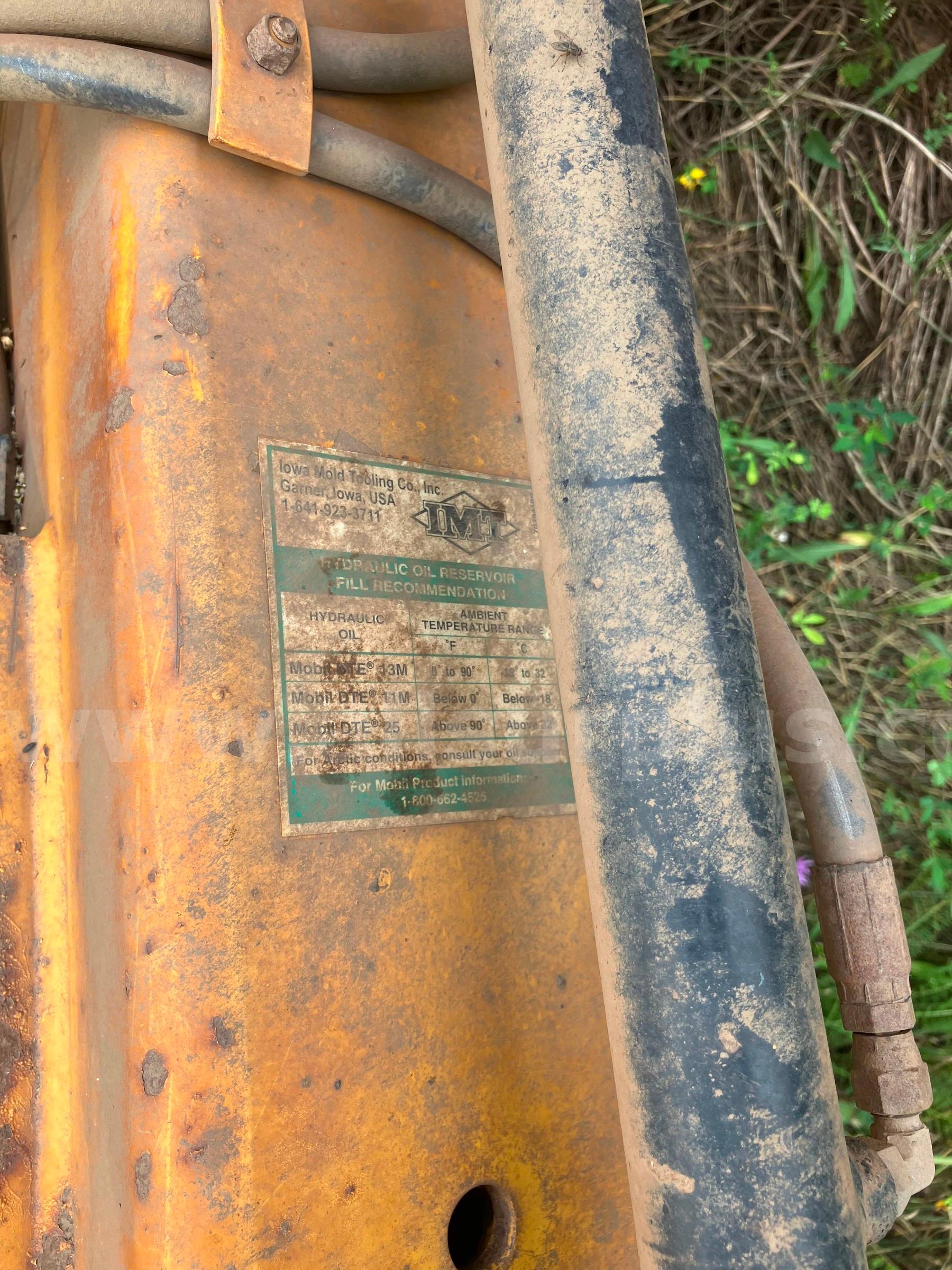 IMT 7200 Series Crane Arm IMT 7200 Government Surplus Auction - Photo #3
