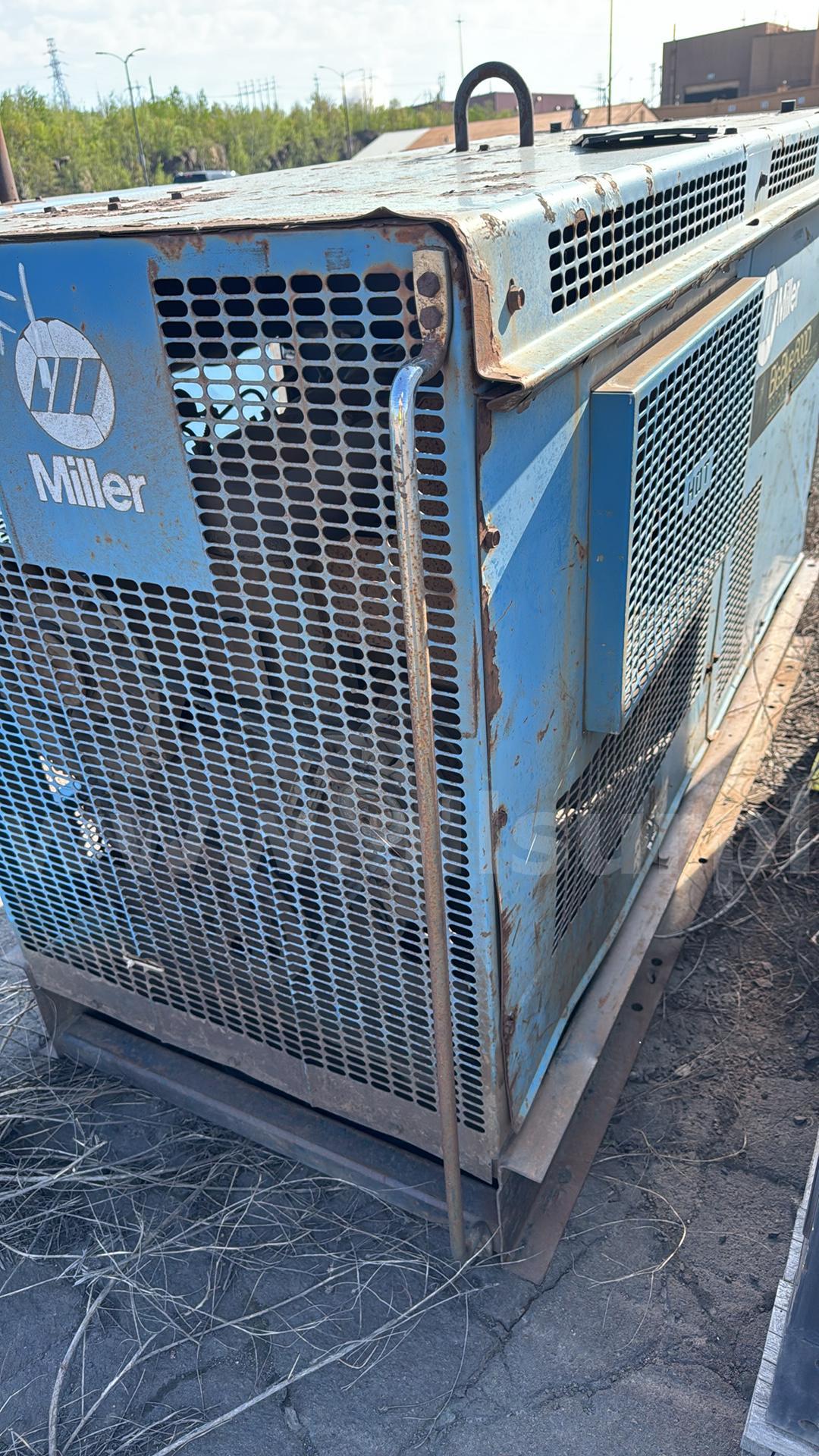 Lot of 9 Welders  Big Blue 600D Government Surplus Auction - Photo #4