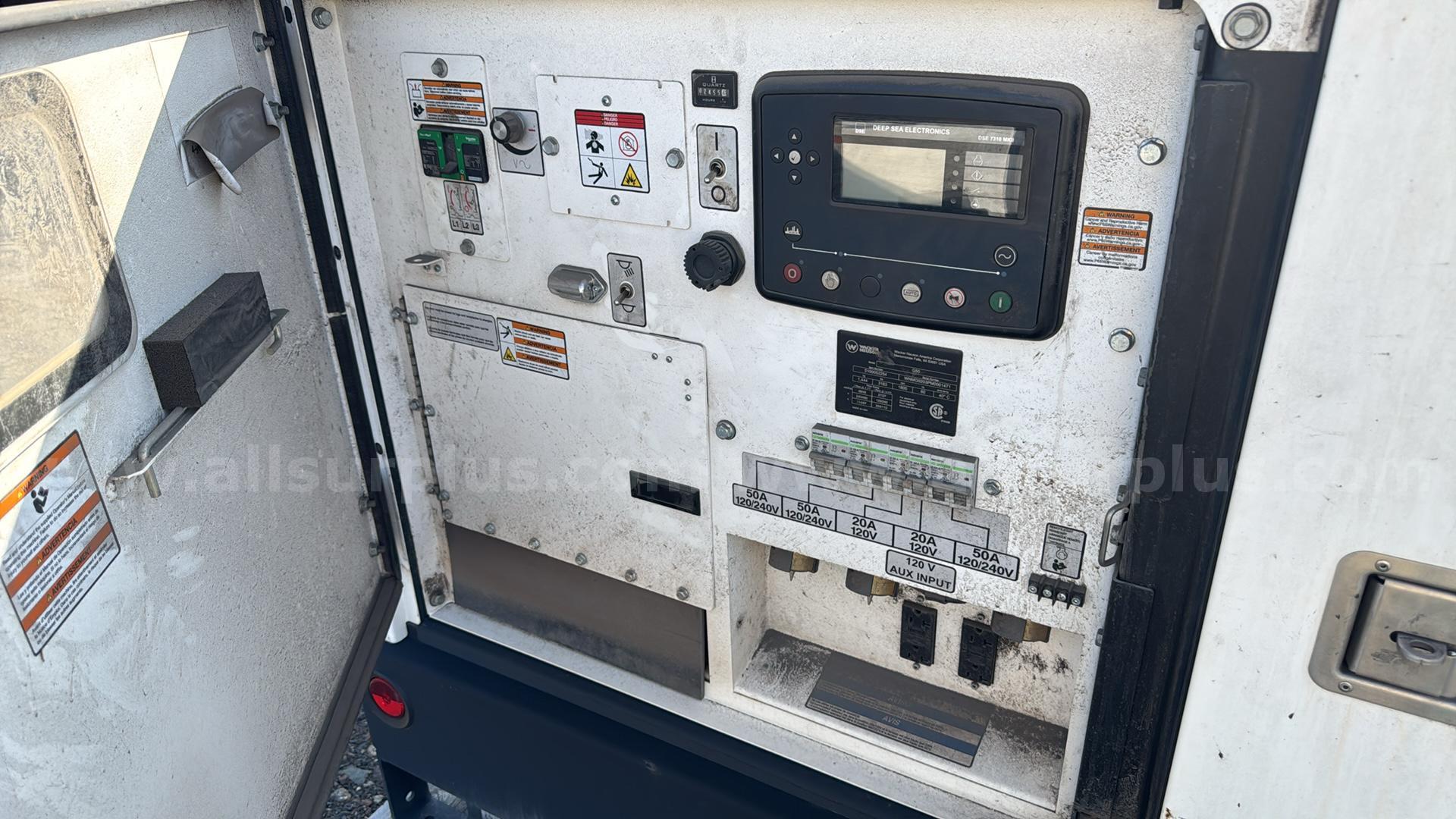 (4) Portable Generators  G50 Government Surplus Auction - Photo #4