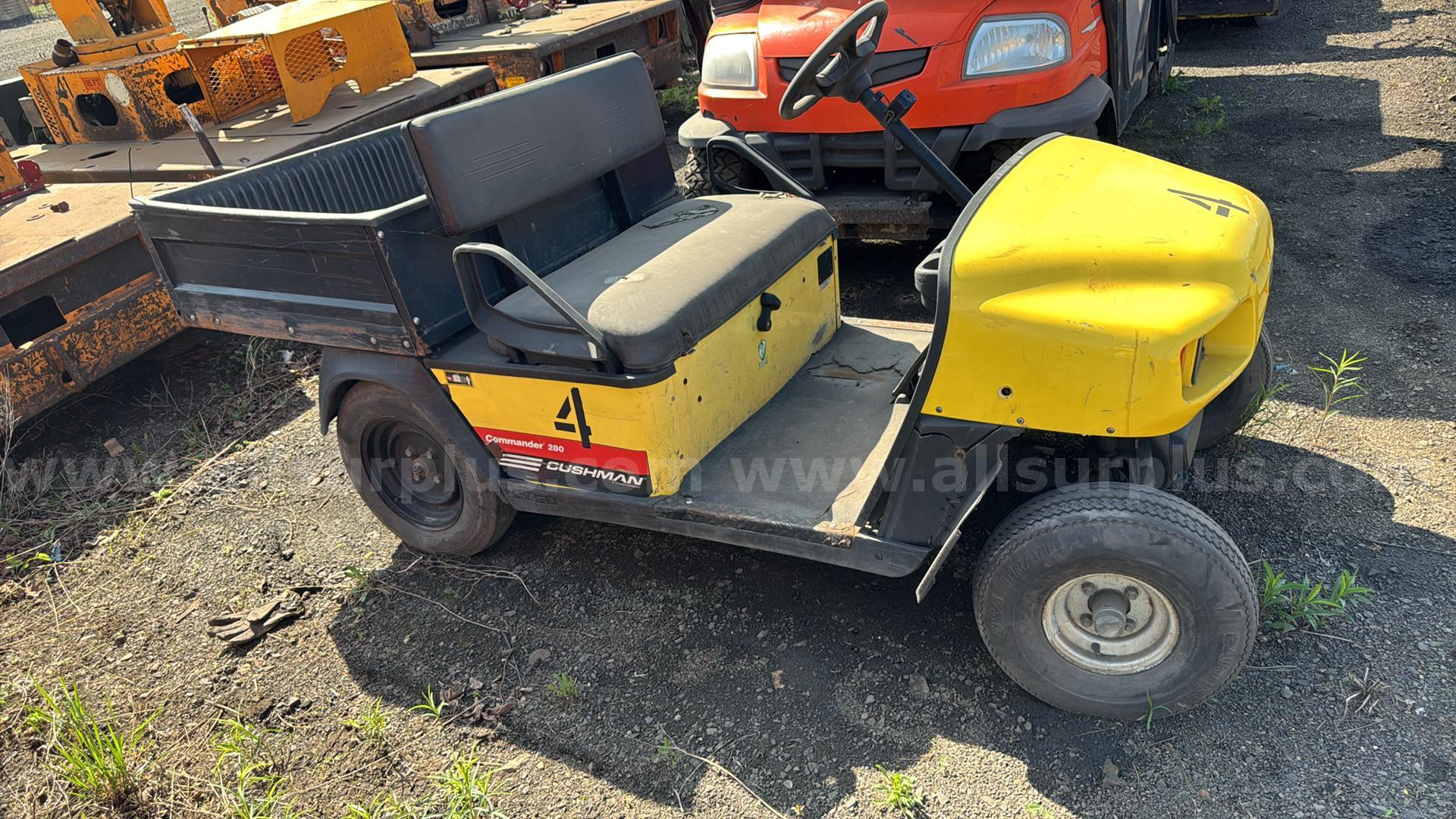 Cushman Commander 280 Industrial Utility Cart