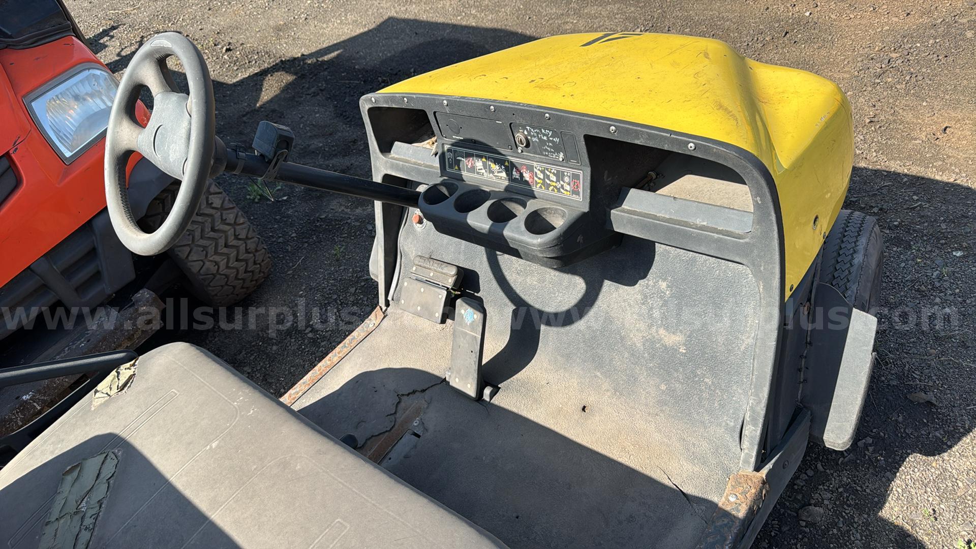 Cushman Commander 280 Industrial Utility Cart Cushman 280 Government Surplus Auction - Photo #3