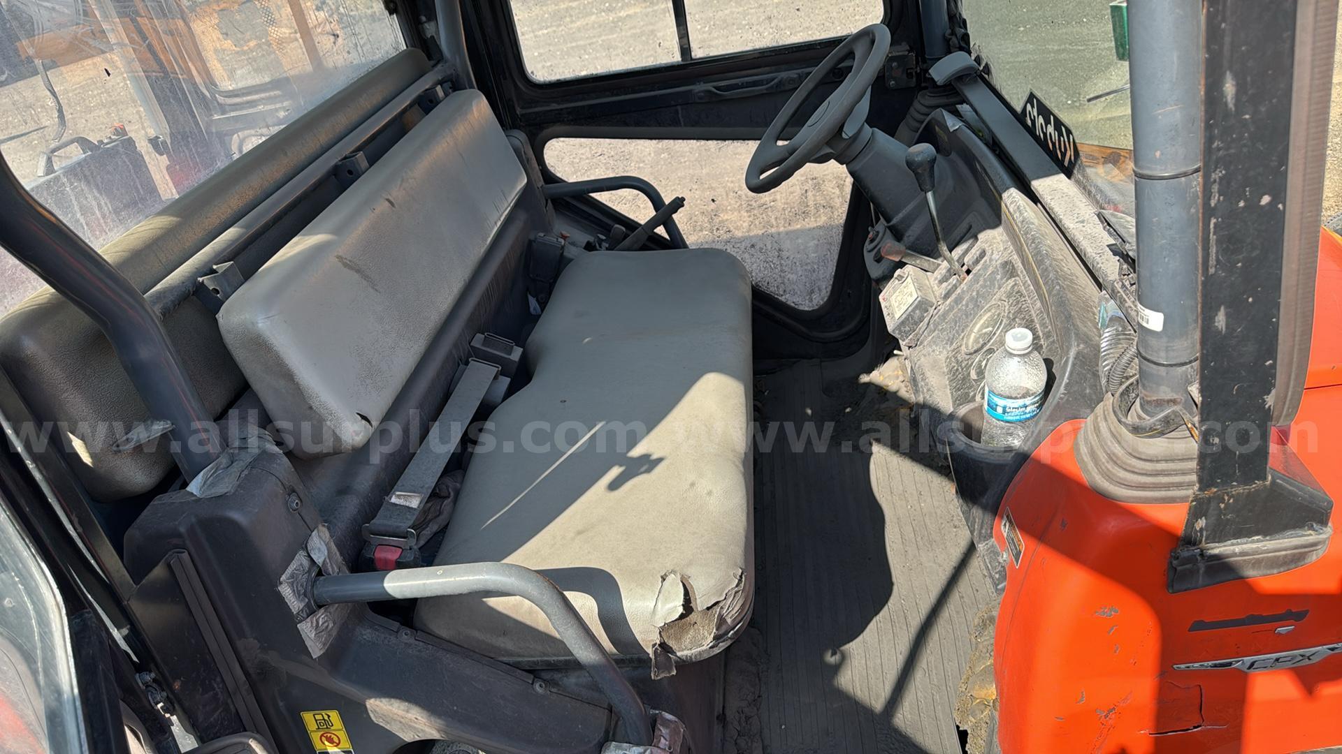 Kubota RTV-X900 4x4 Diesel Utility Vehicle Kubota X900 Government Surplus Auction - Photo #3