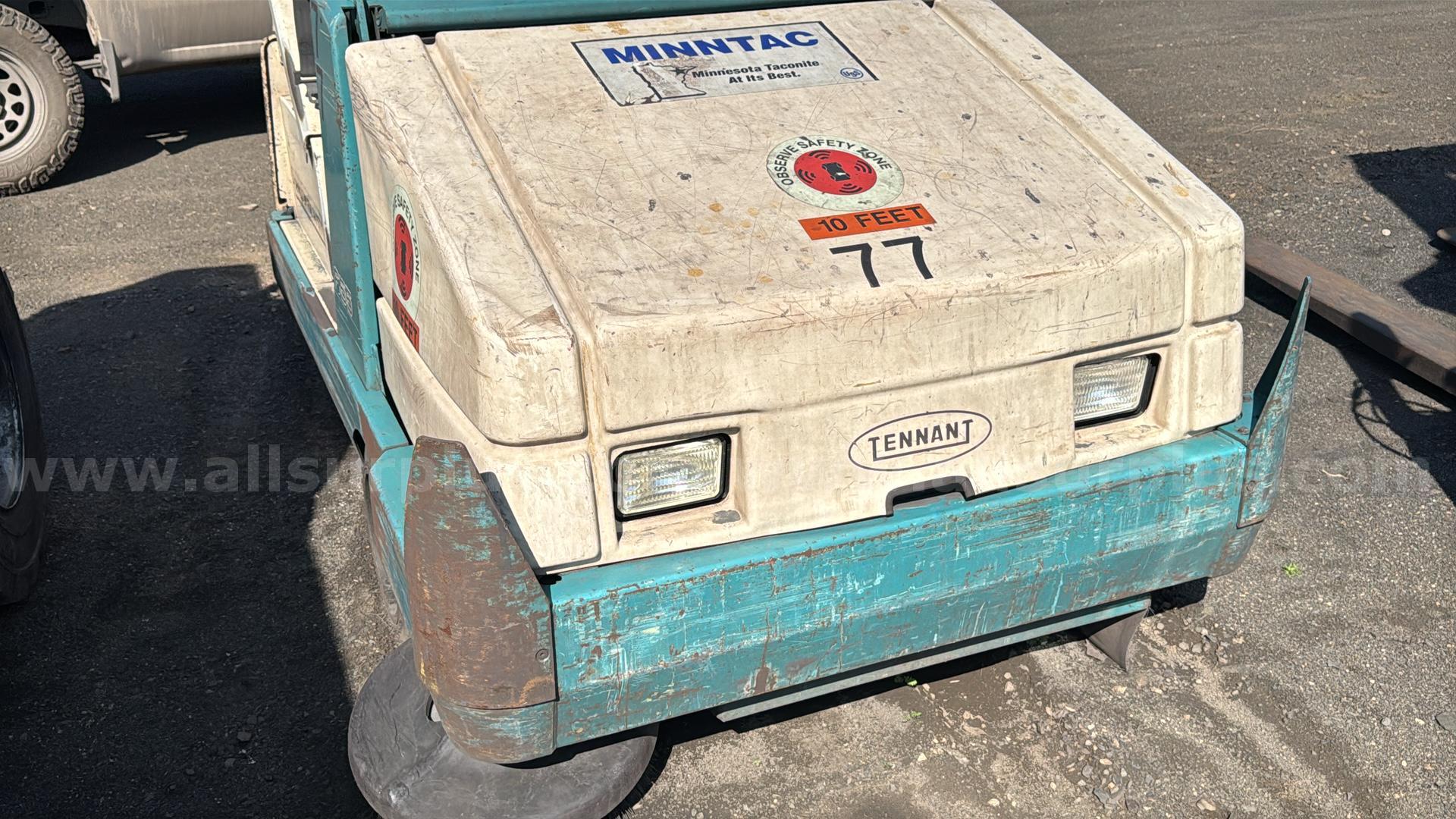 Tennant 6550 Ride-On Industrial Floor Sweeper  6550 Government Surplus Auction - Photo #6