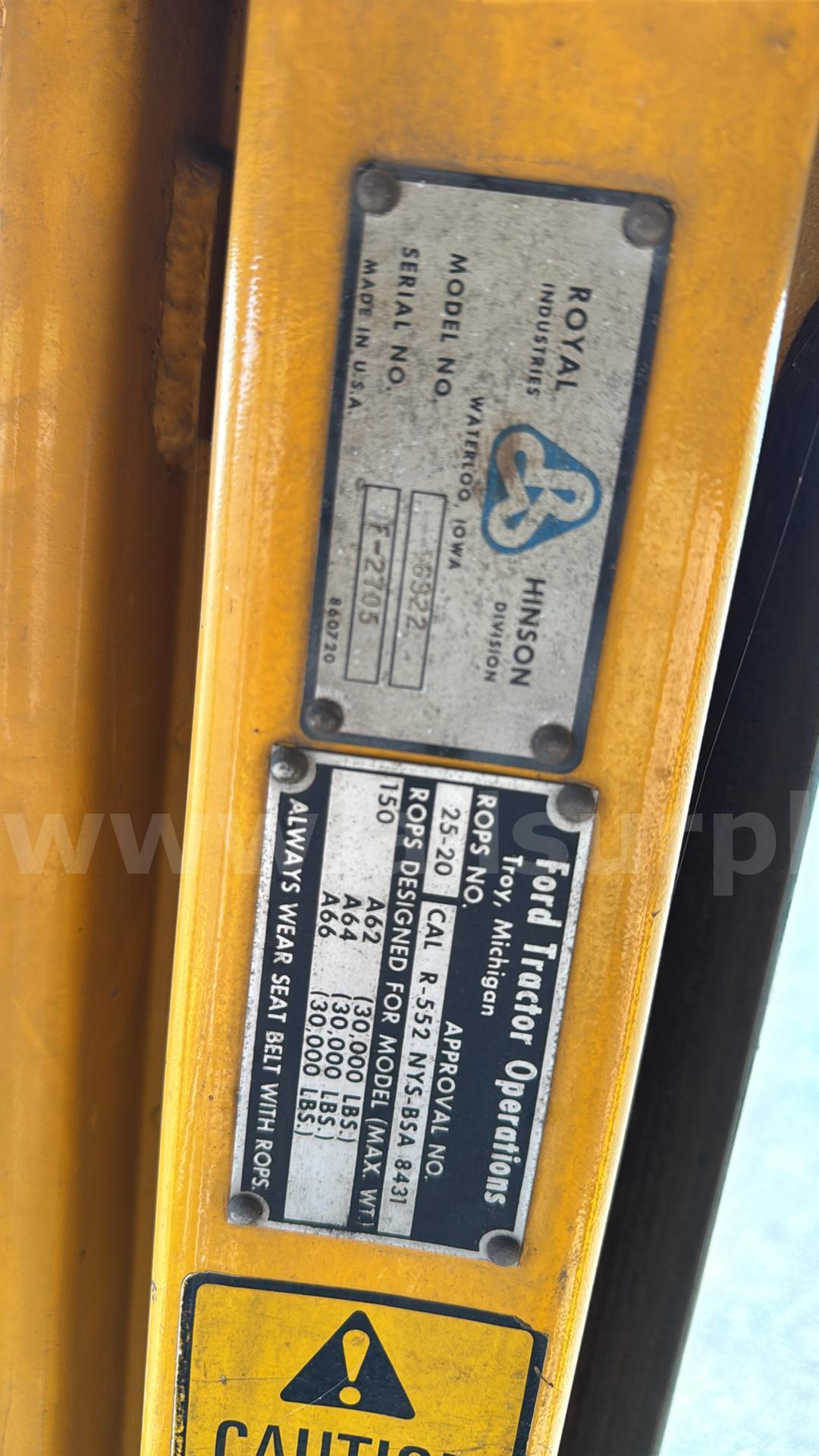 Ford FZ1111V Wheel Loader Ford FZ1111V Government Surplus Auction - Photo #4