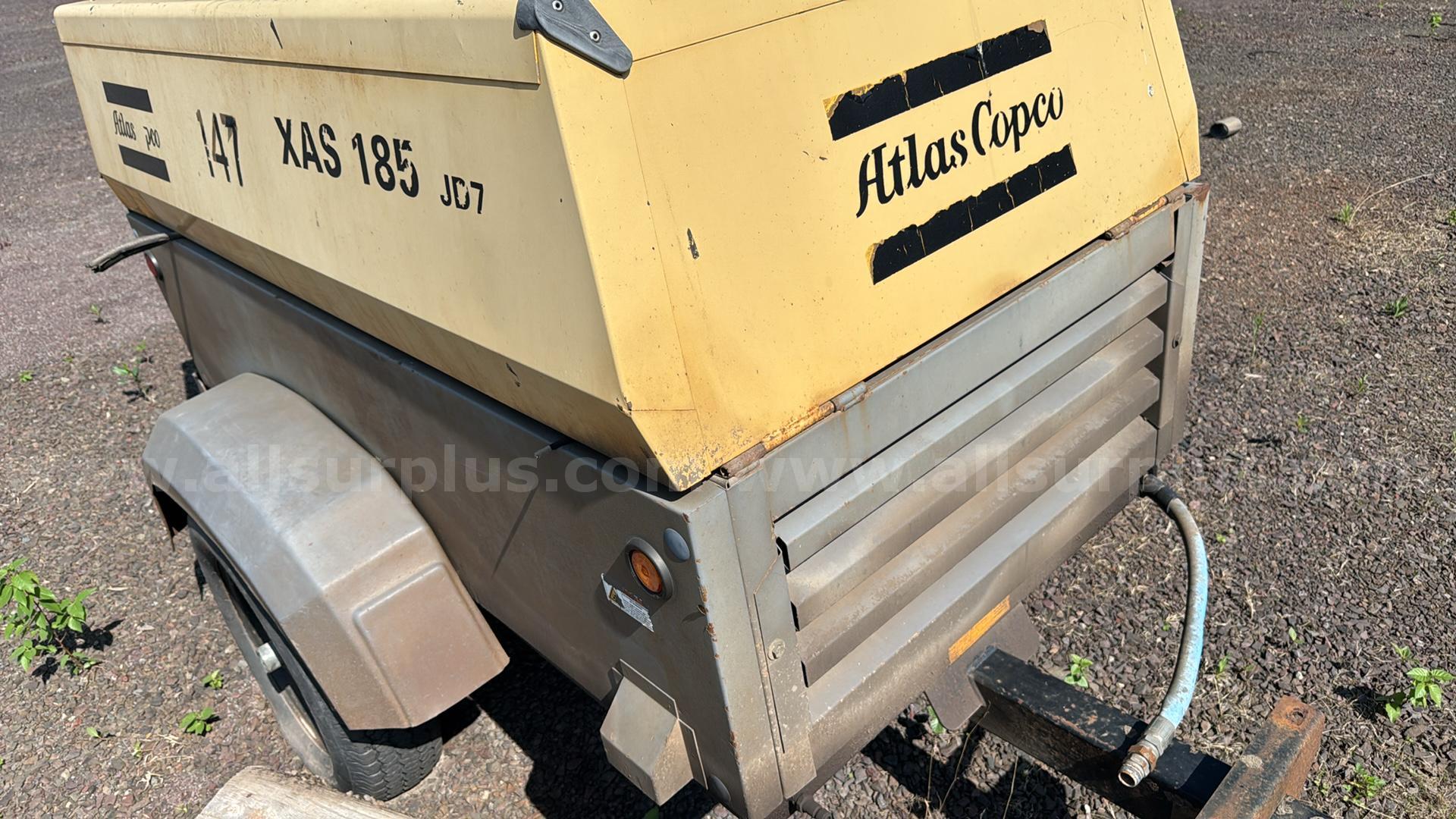 Atlas Copco XAS 185 JD7 Portable Air Compressor  185 Government Surplus Auction - Photo #6