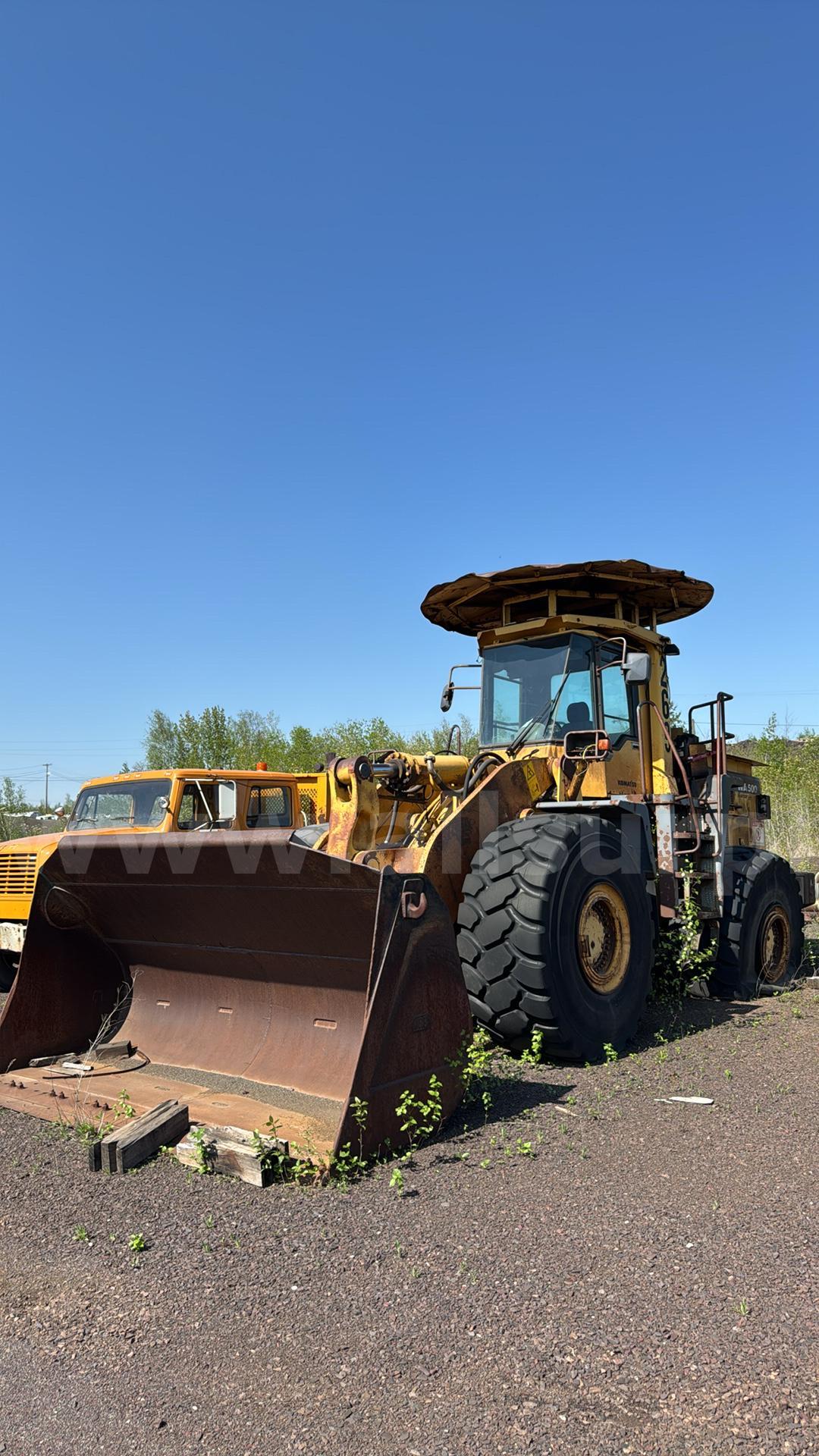Komatsu WA500 Wheel Loader Komatsu WA500 Government Surplus Auction - Photo #2