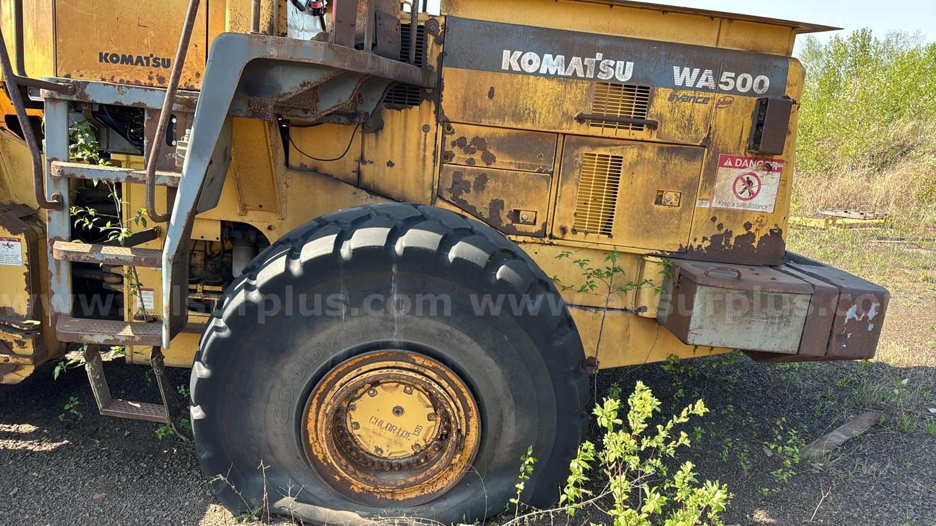 Komatsu WA500 Wheel Loader Komatsu WA500 Government Surplus Auction - Photo #4